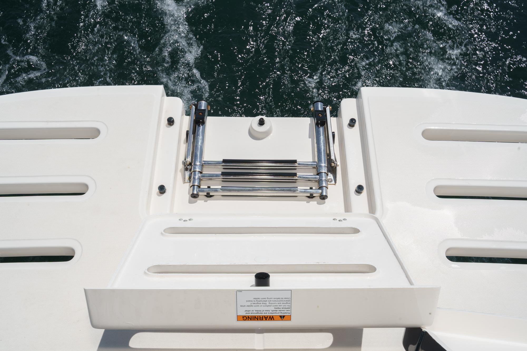 2018 Tiara Yachts 3100 Coronet #TBRM094F inventory image at Sun Country Marine Group, San Diego Harbor Island 2018 Tiara Yachts 3100 Coronet #TBRM094F inventory image at Sun Country Marine Group, San Diego Harbor Island