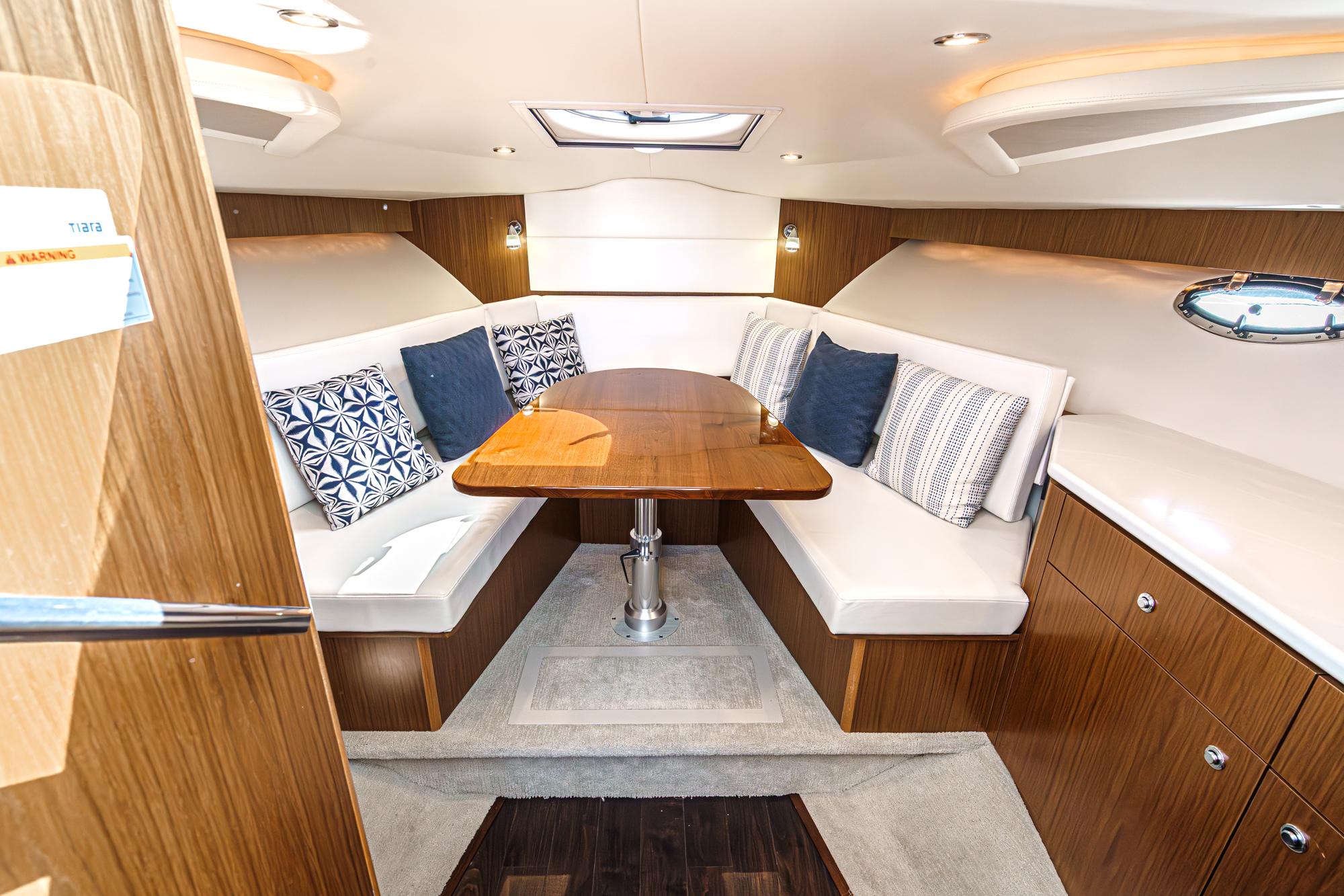 2018 Tiara Yachts 3100 Coronet #TBRM094F inventory image at Sun Country Marine Group, San Diego Harbor Island 2018 Tiara Yachts 3100 Coronet #TBRM094F inventory image at Sun Country Marine Group, San Diego Harbor Island