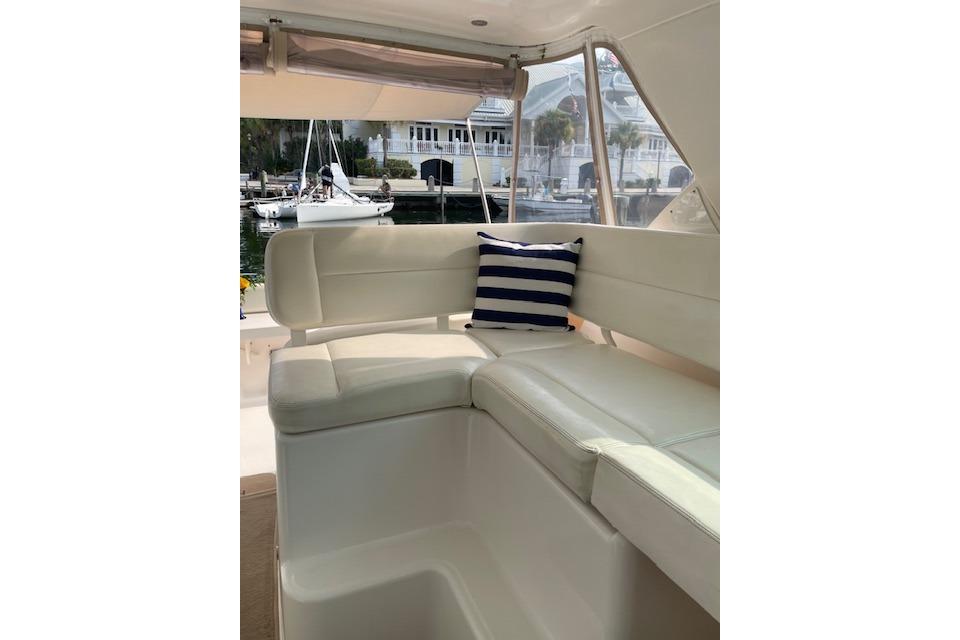 SC 10575 KM Knot 10 Yacht Sales SC 10575 KM Knot 10 Yacht Sales