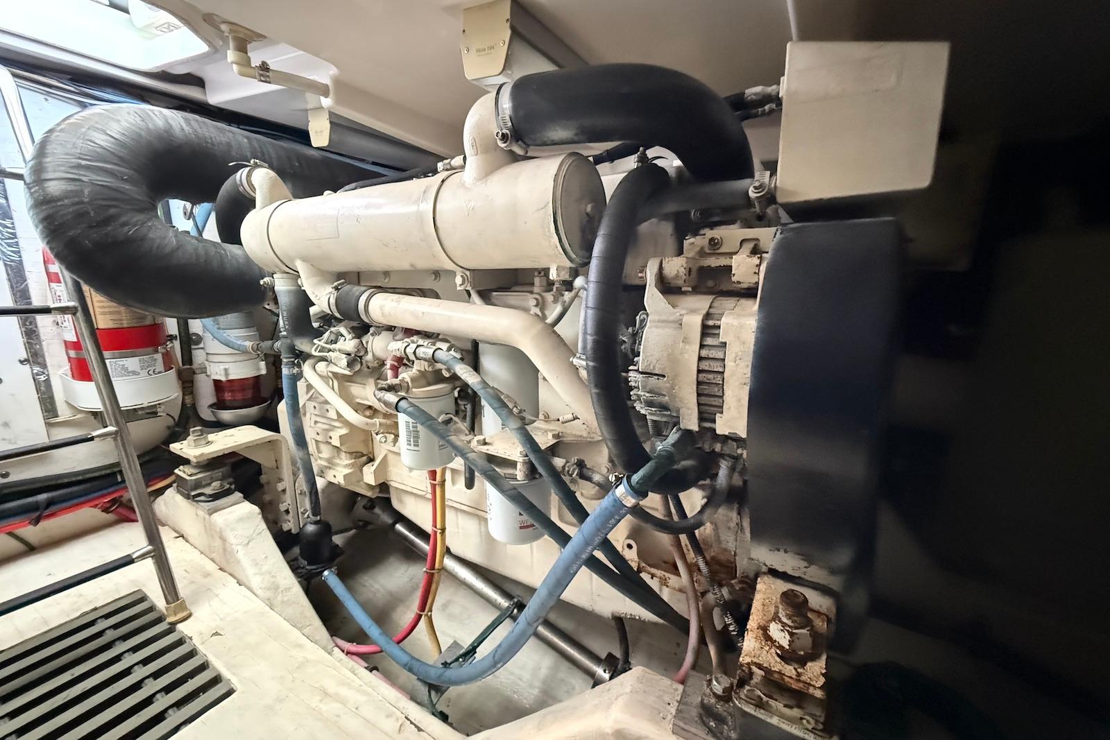 SC 10575 KM Knot 10 Yacht Sales SC 10575 KM Knot 10 Yacht Sales