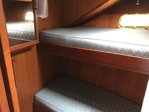 1985 Trader 41+2