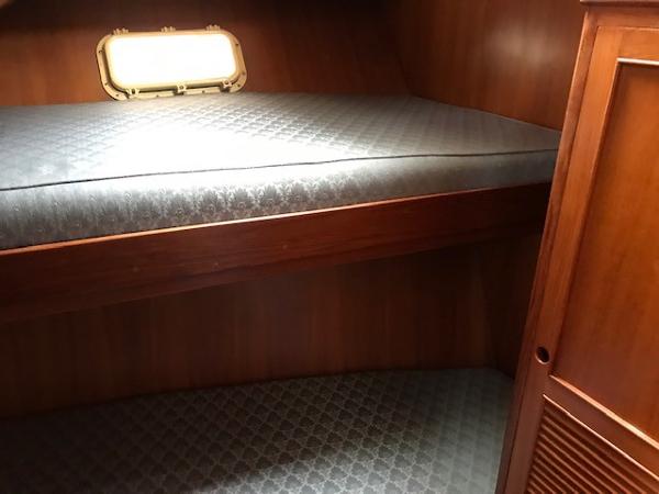 1985 Trader 41+2