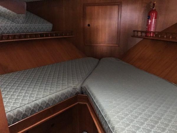 1985 Trader 41+2