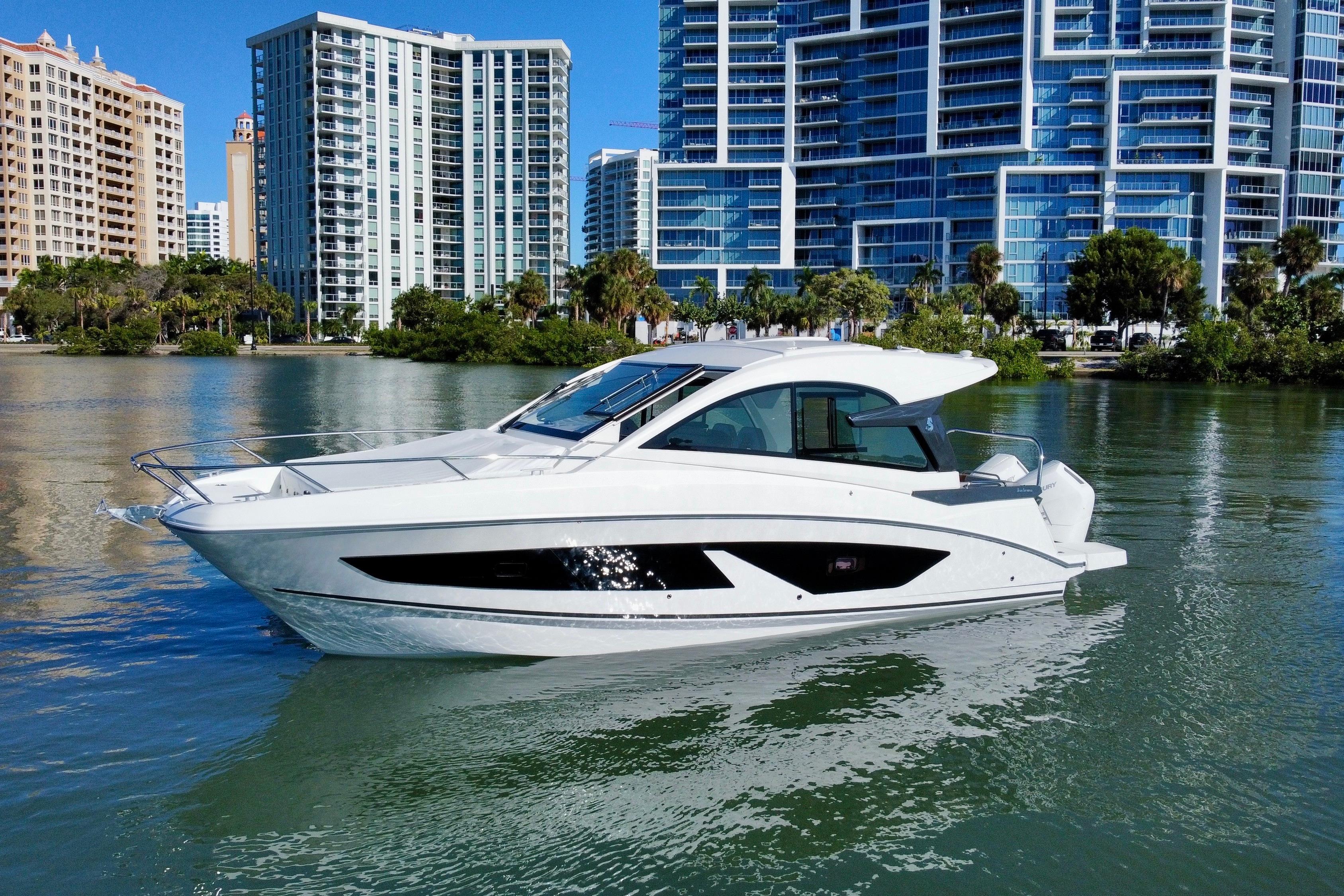 2026 Beneteau Flyer 10