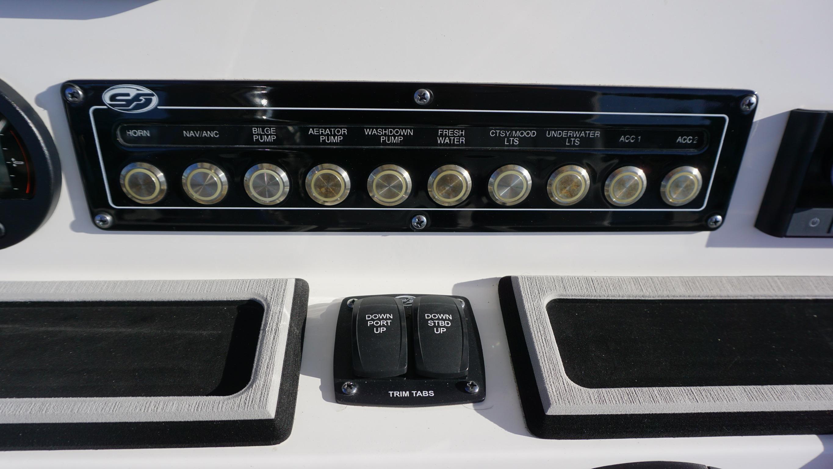 2022 Sea Fox 228 Commander - Image 9