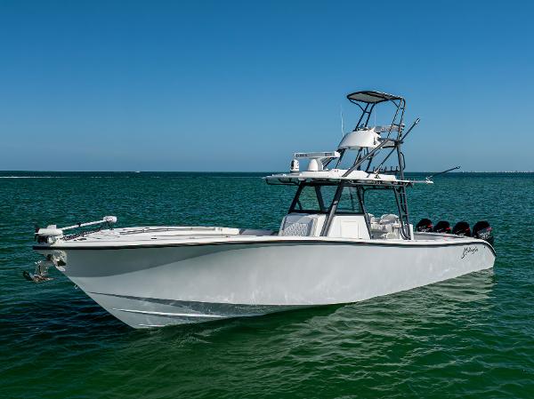 2023 Yellowfin 39 Offshore
