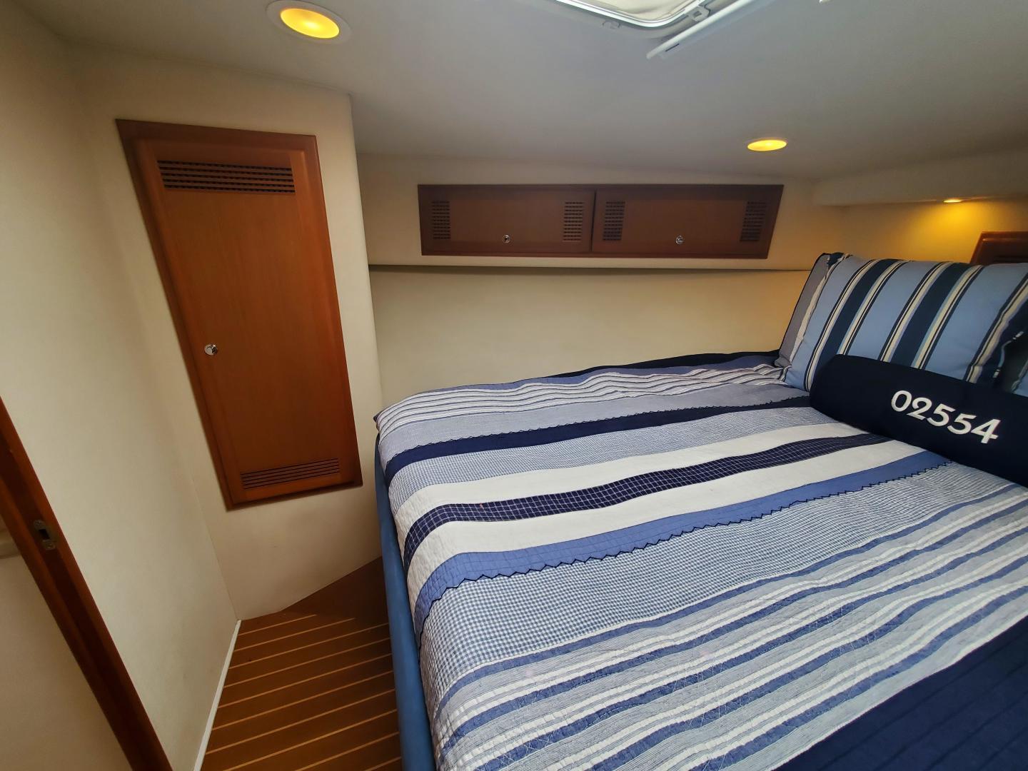 Cabo 40 - Waterboy - Master Stateroom