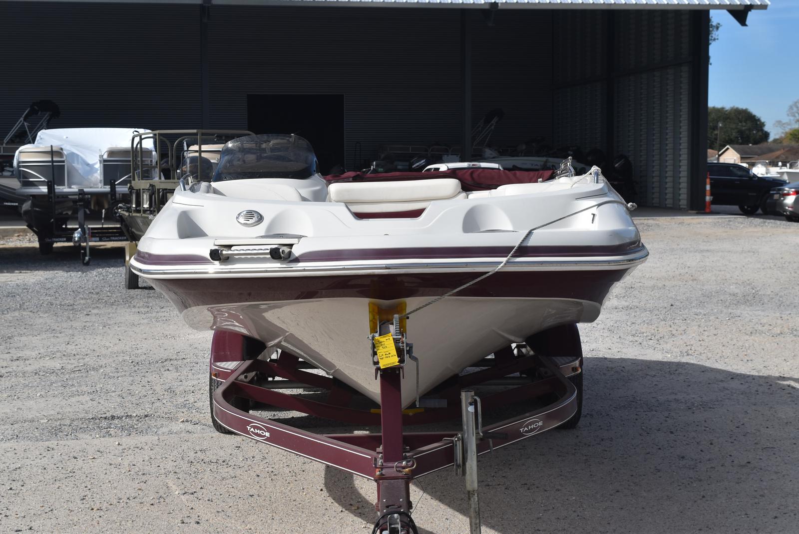 2008 Tahoe boat for sale, model of the boat is 215 & Image # 15 of 20