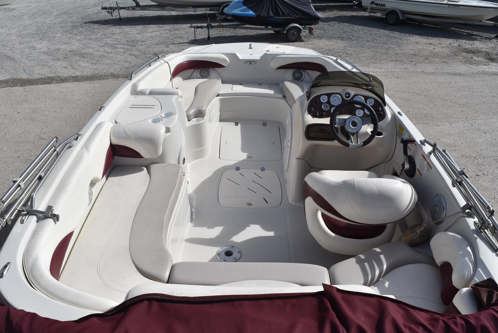 2008 Tahoe boat for sale, model of the boat is 215 & Image # 17 of 20