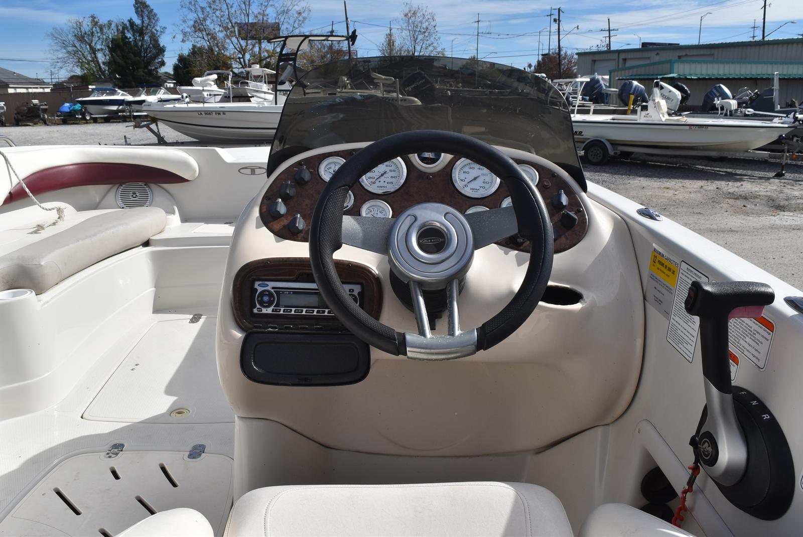 2008 Tahoe boat for sale, model of the boat is 215 & Image # 6 of 20