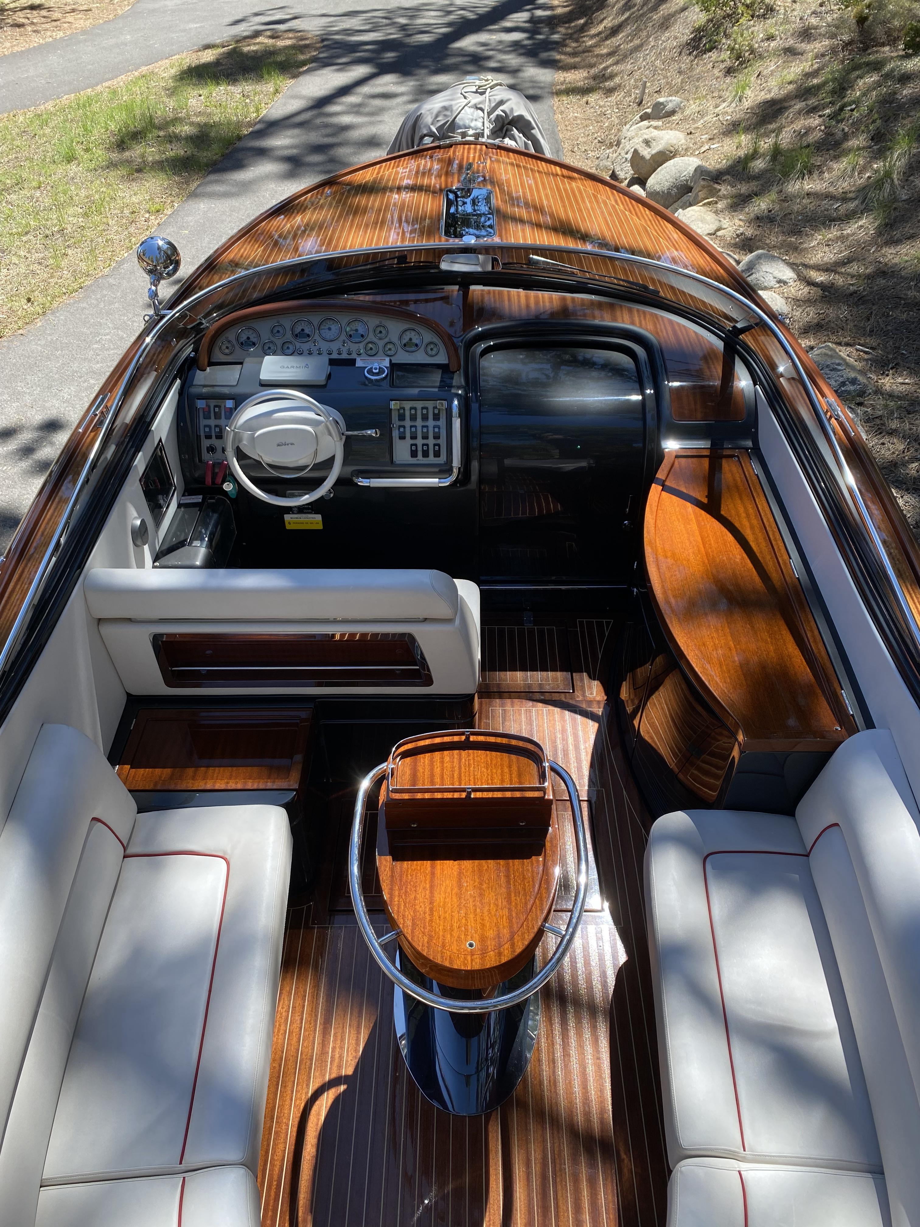2016-riva-aquariva-super-power-9662374-20250226064143490-1_XLARGE