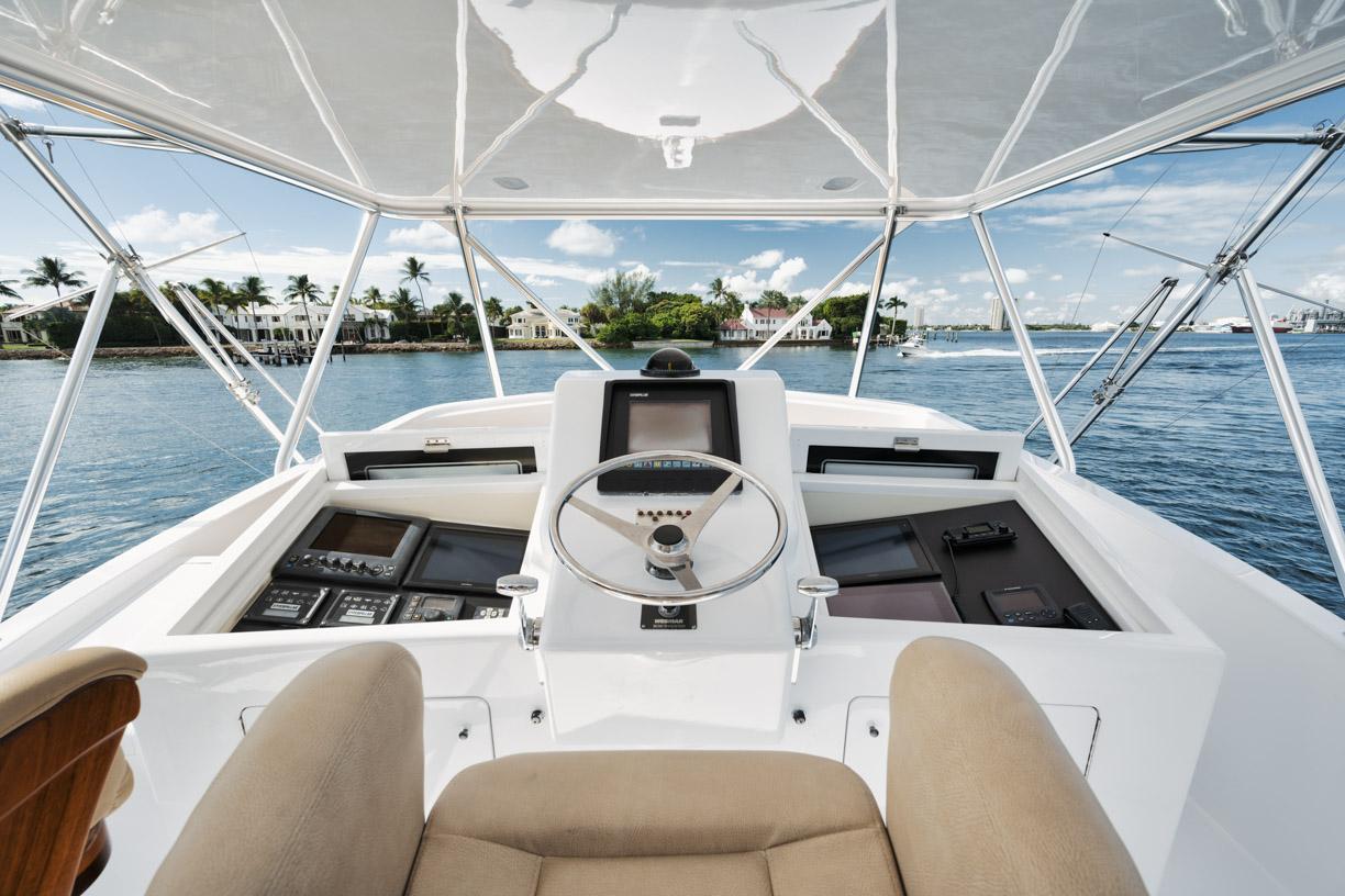 Hines-Farley 63 Loner-Helm