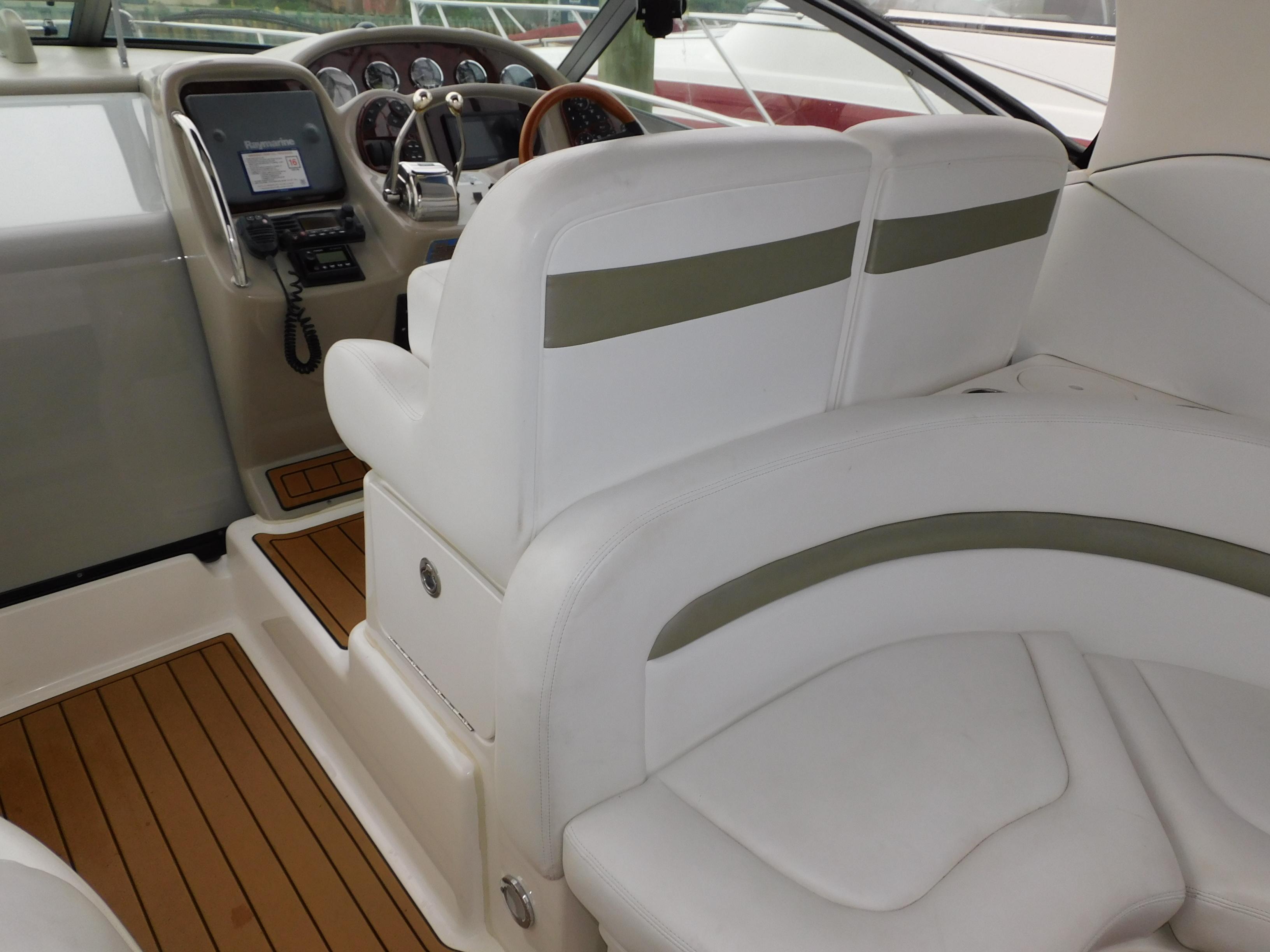 2006-sea-ray-sundancer-320-power-9792376-978187371-0-130520250943-13
