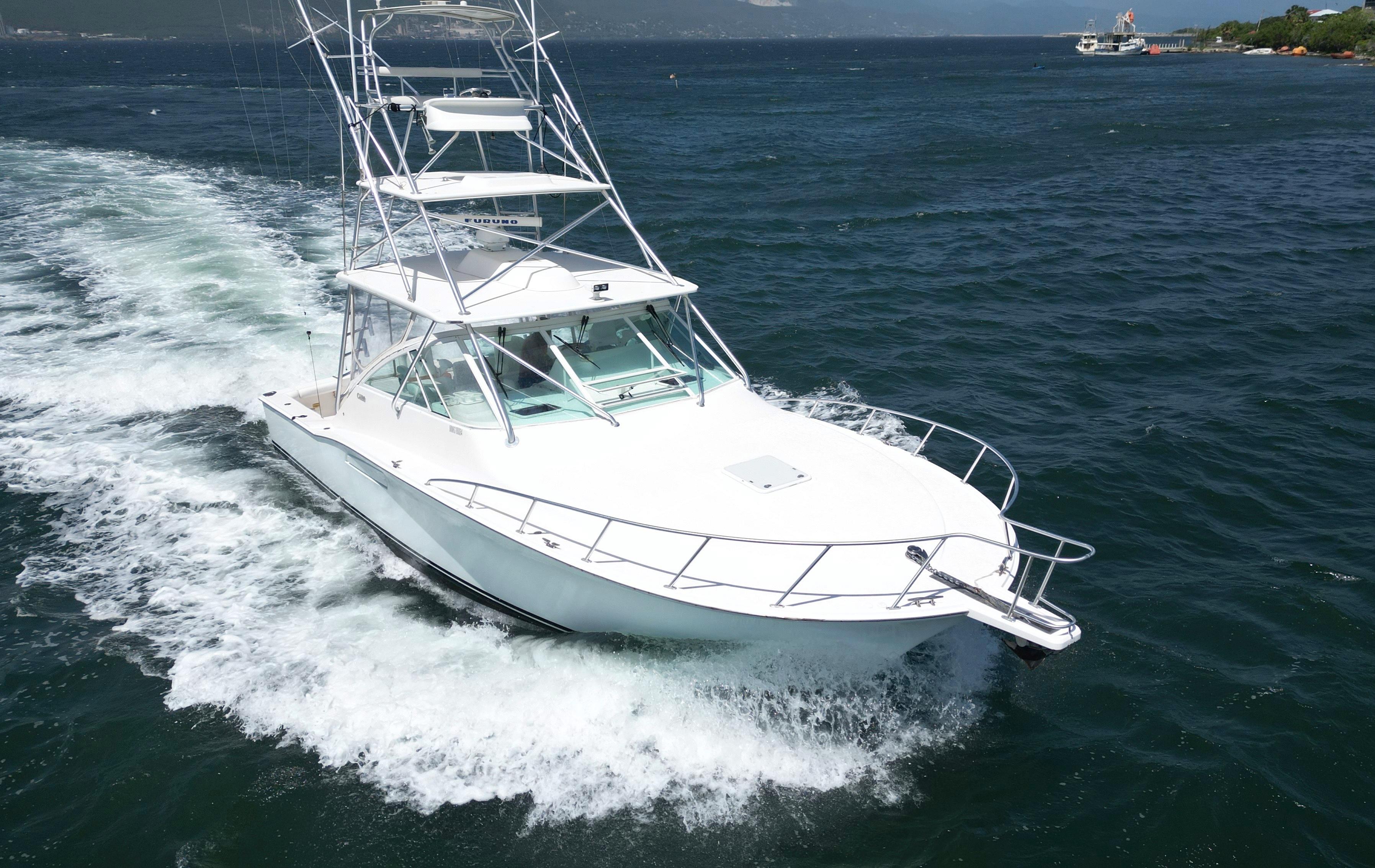 2007 Cabo 40 Hardtop Express