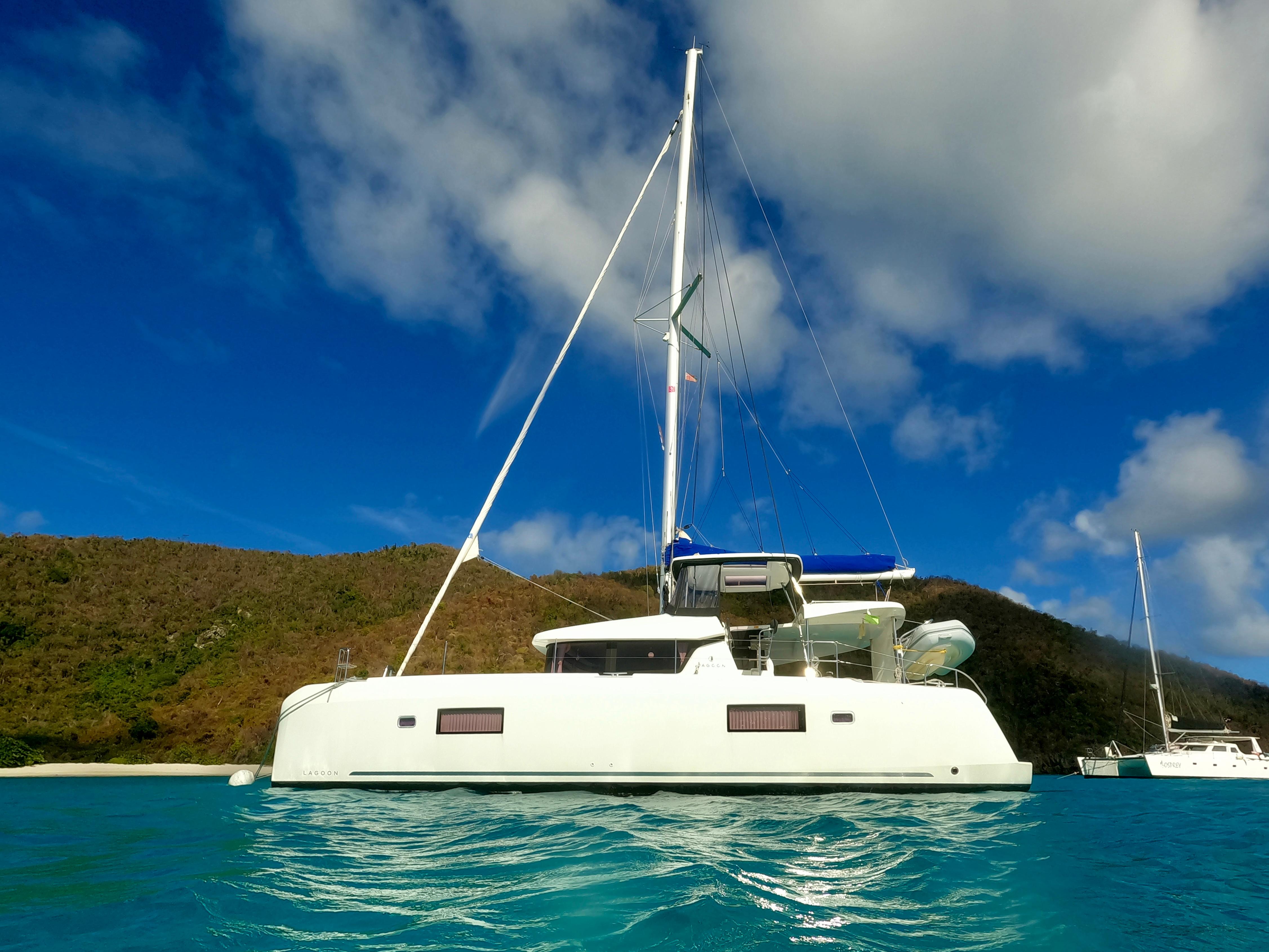 lagoon 42 catamaran specifications