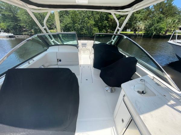 27' Boston Whaler, Listing Number 100916918, - Photo No. 14
