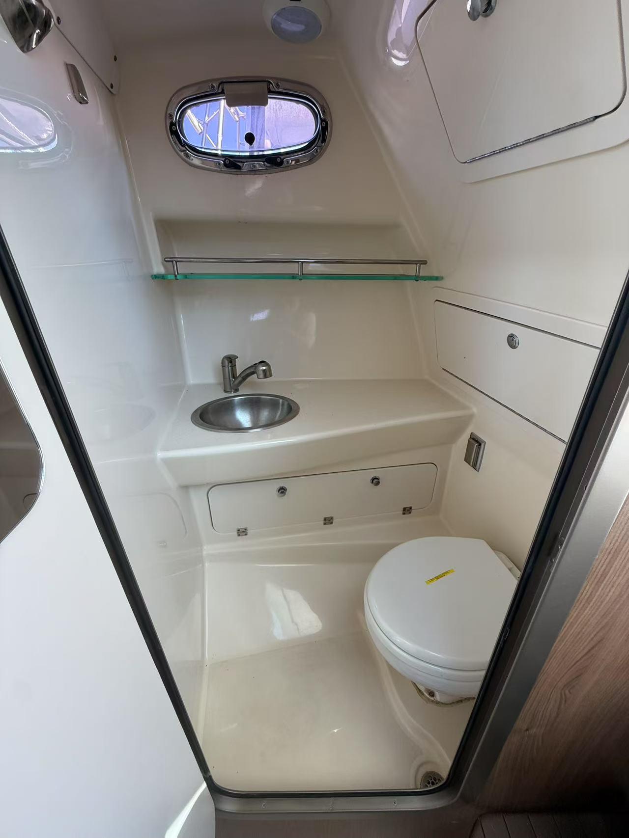 2016-boston-whaler-285-conquest-power-9792383-20250513095205285-1_XLARGE