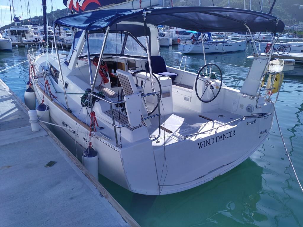 Oceanis 38 Sailing Monohull for sale The Moorings Yacht