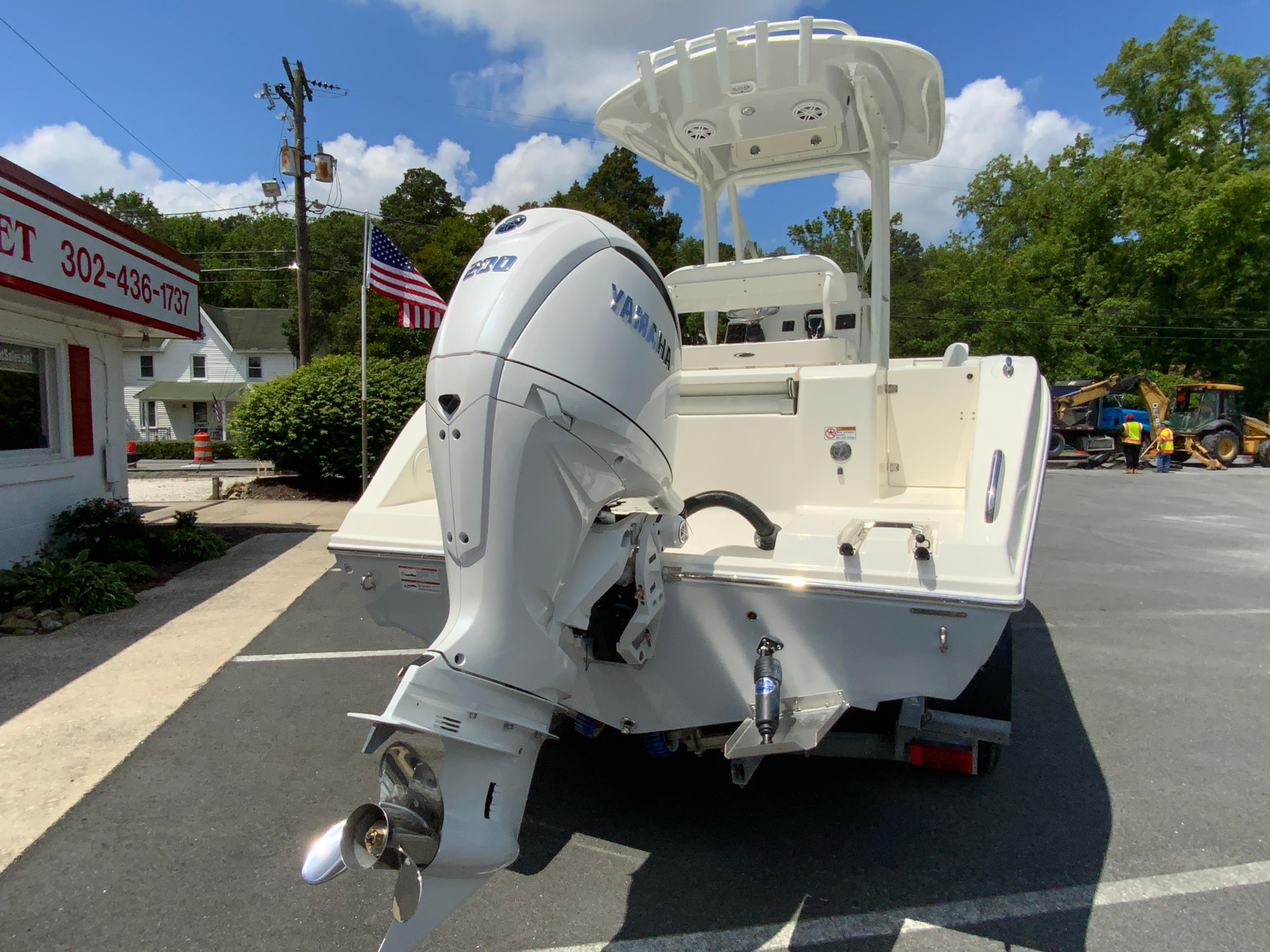 2025 Cobia 220 Center Console-9