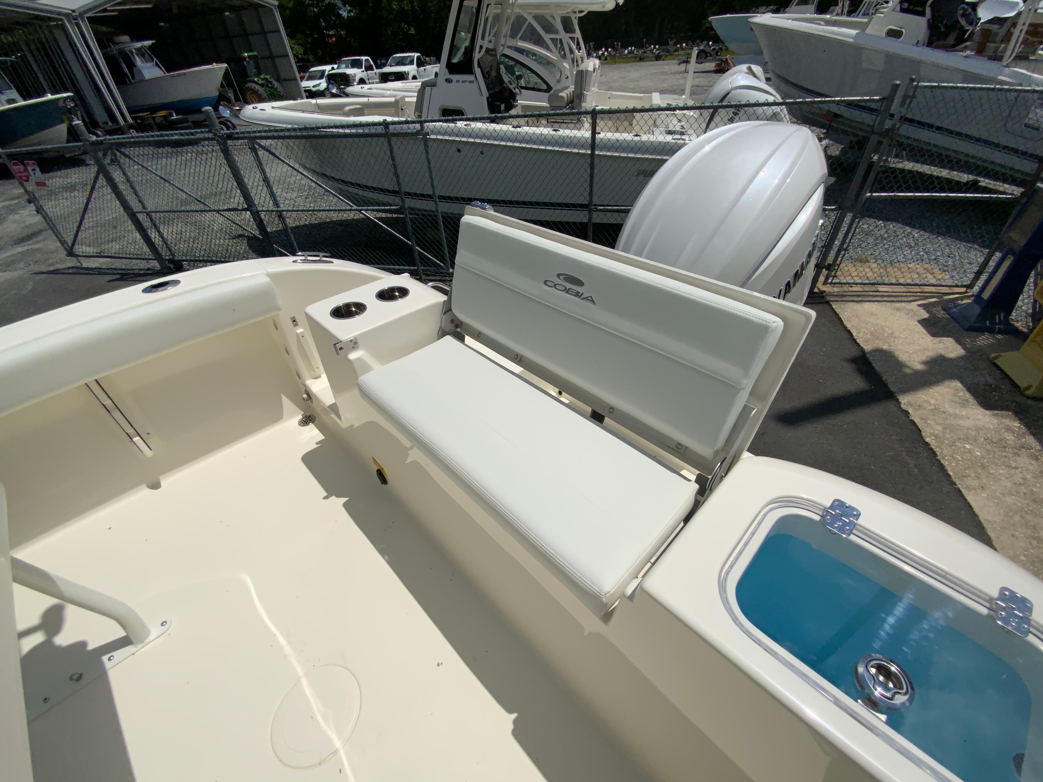 2025 Cobia 220 Center Console-14