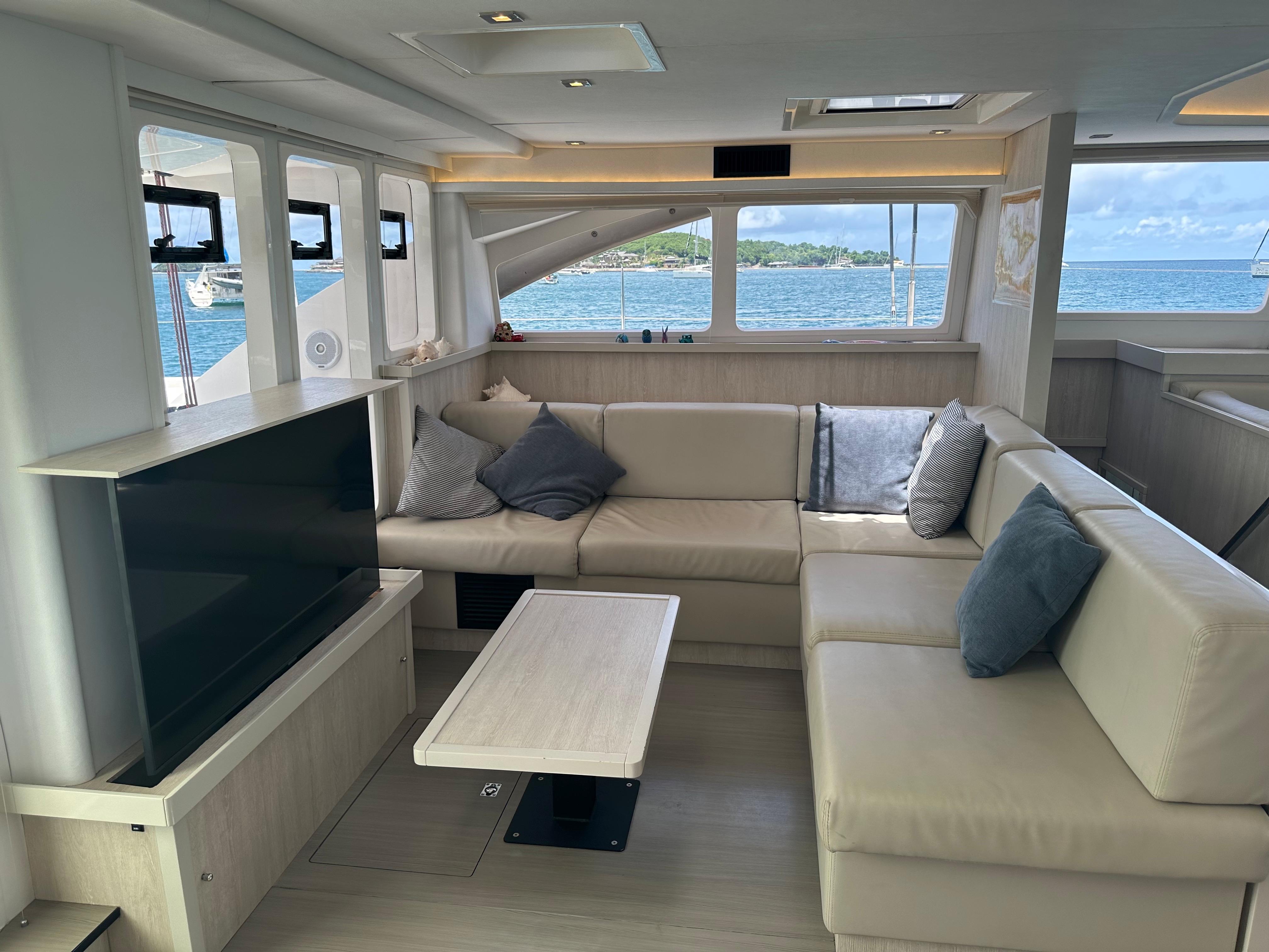 leopard 58 catamaran price