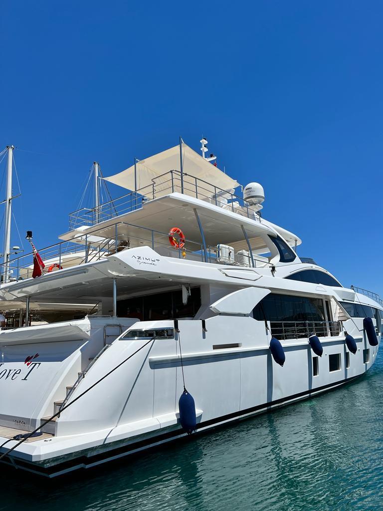 2022 Azimut grande 35 metri