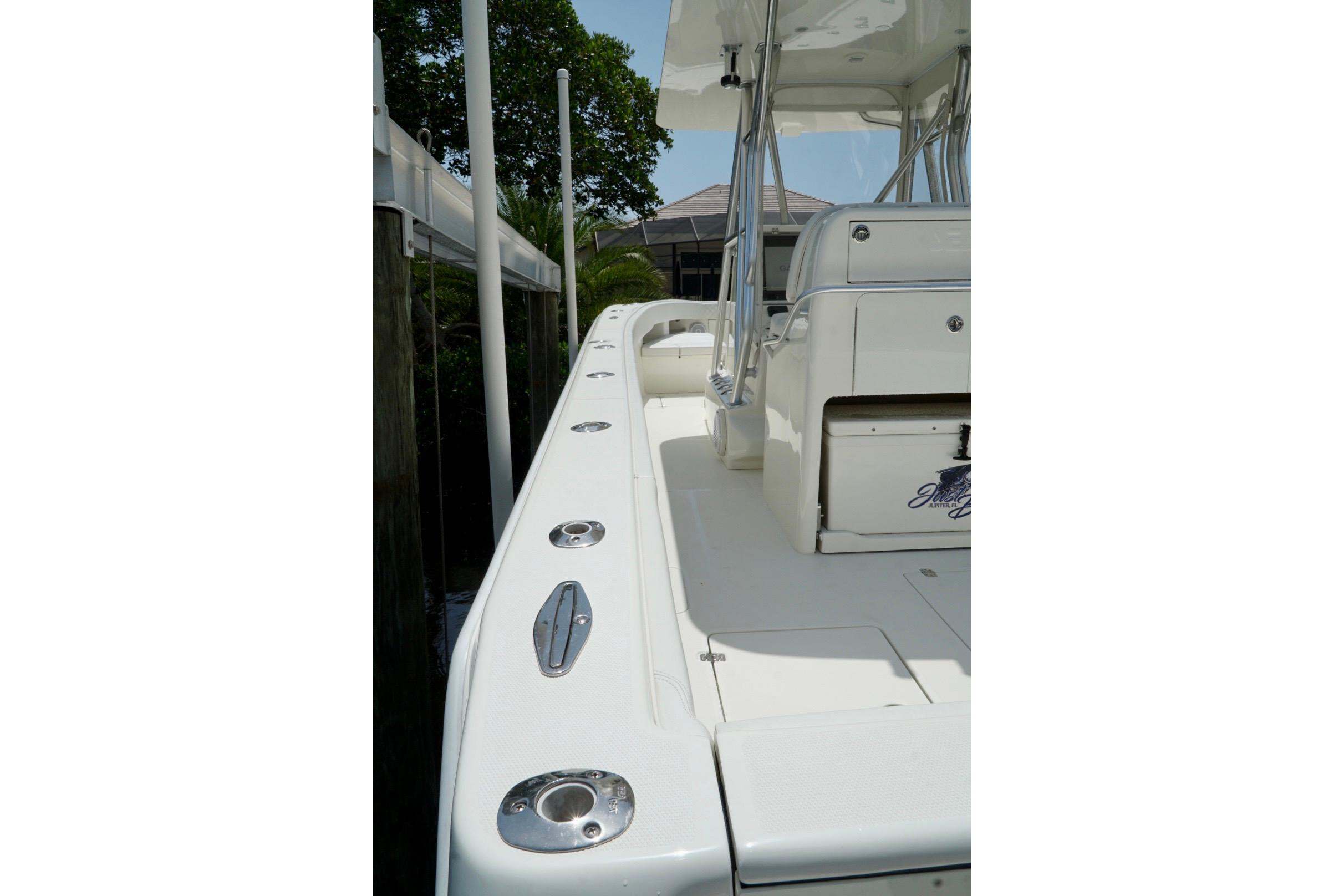 Boat image 109