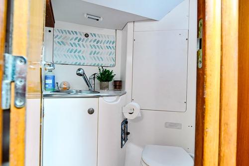 FL 10464 SS Knot 10 Yacht Sales FL 10464 SS Knot 10 Yacht Sales