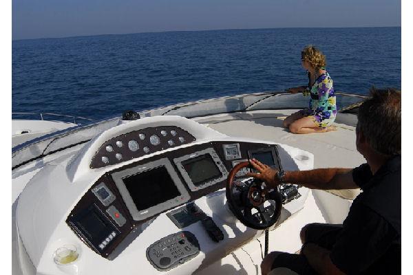 2009 Sunseeker 90 Yacht