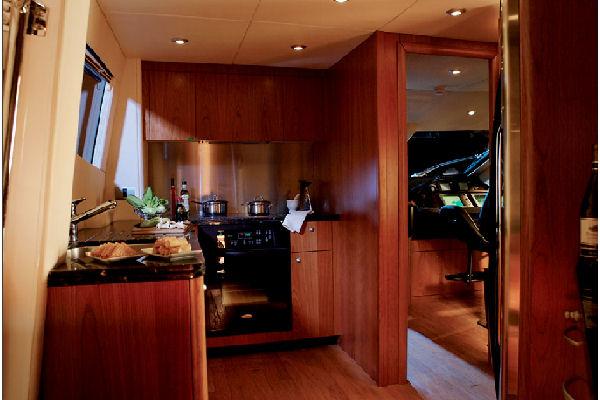 2009 Sunseeker 90 Yacht