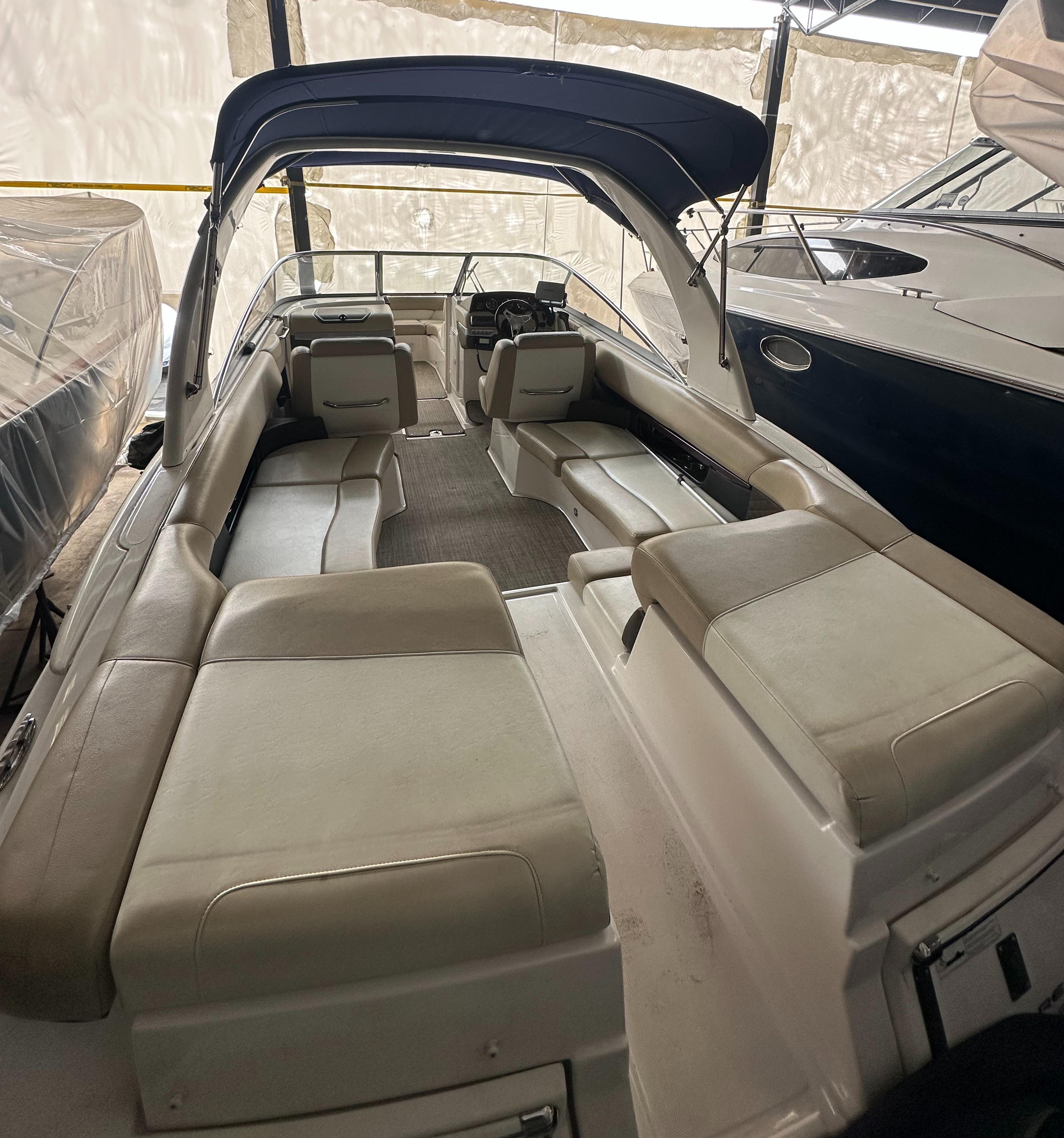 2012 Regal 2700 Bowrider-6
