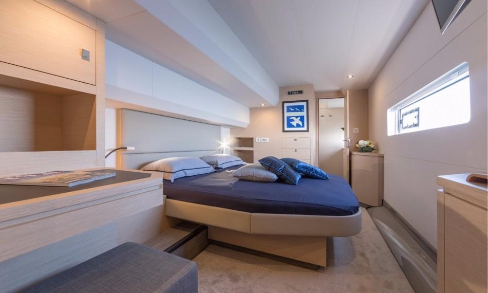 Fountaine Pajot MY 44 Cabin