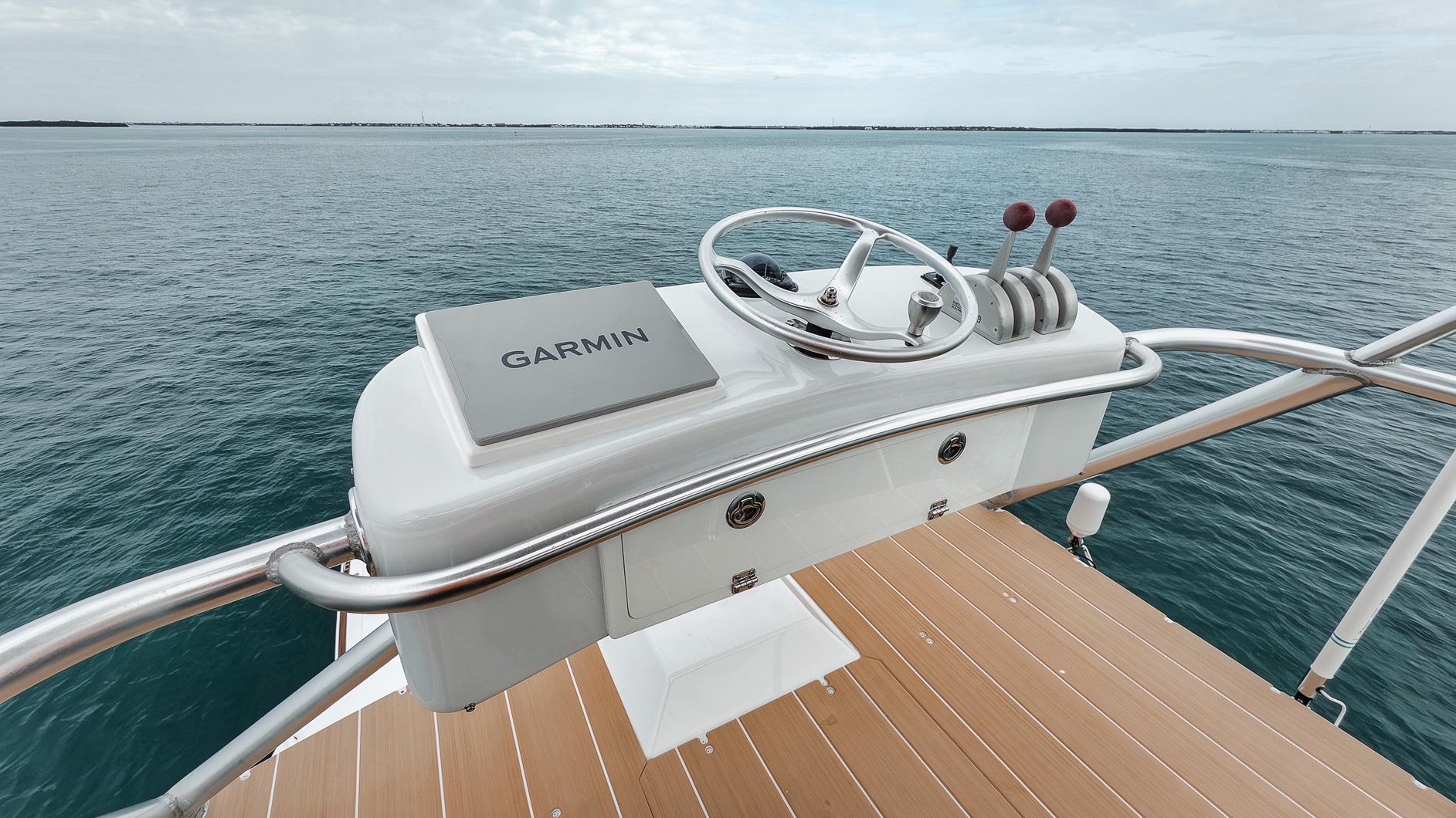 Viking-65 2001 -FL-US-9762445 | Thumbnail