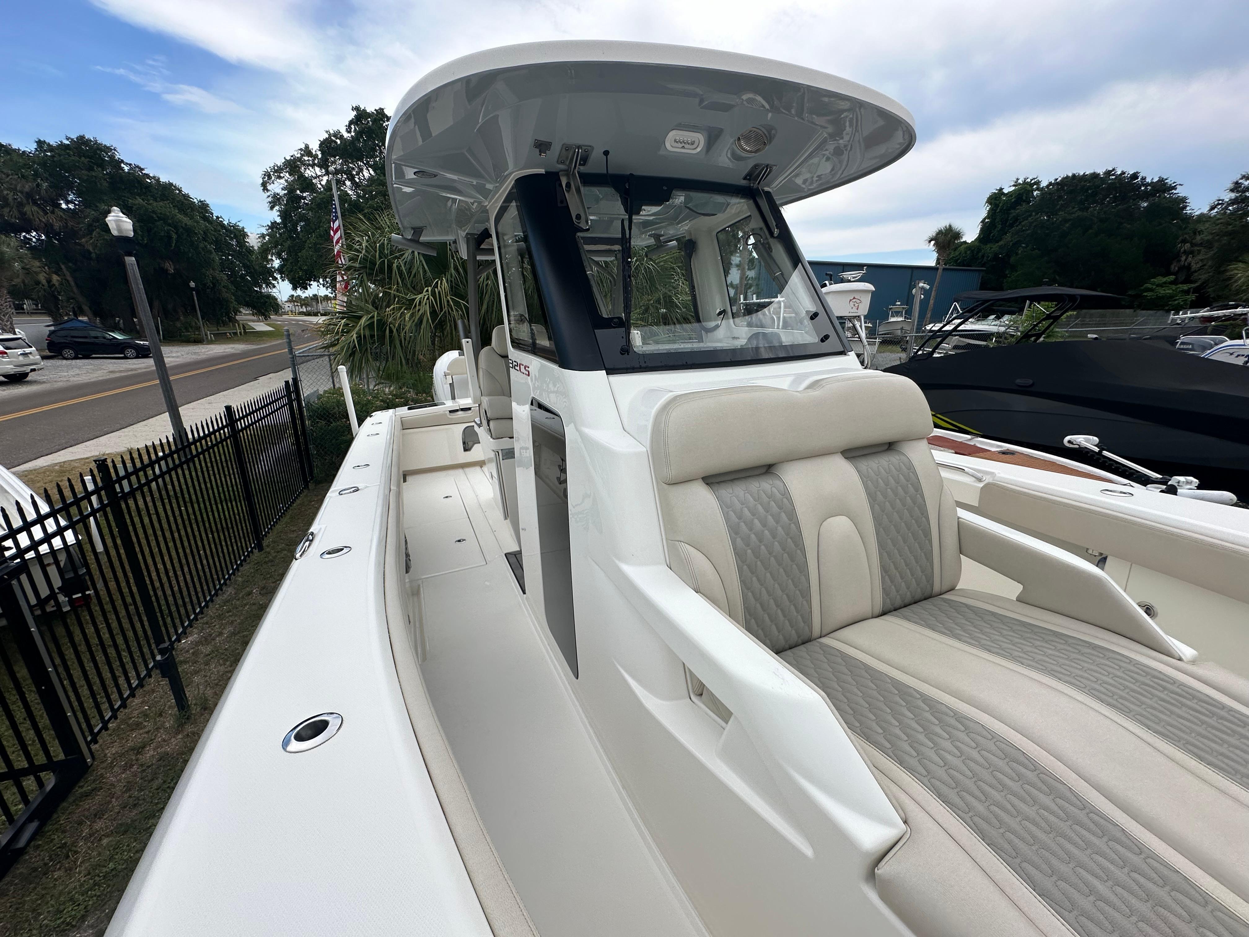 Boat image 13