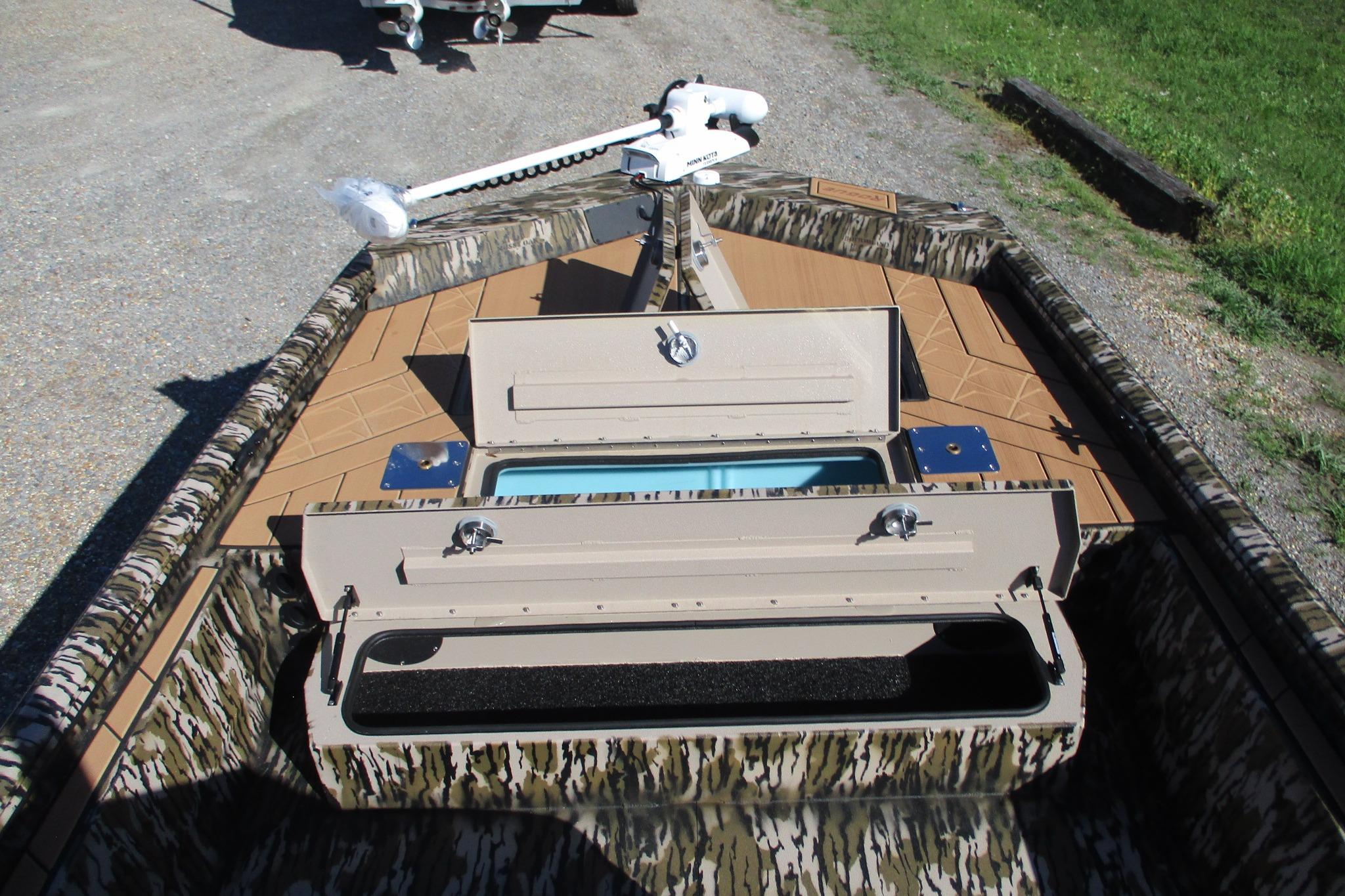 2026 Avid 22 Rogue CC-7