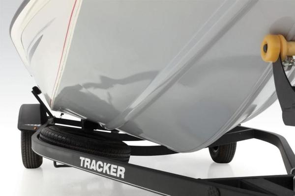 2022 Tracker Boats boat for sale, model of the boat is Pro Team 175 TXW® Tournament Ed. & Image # 2 of 31