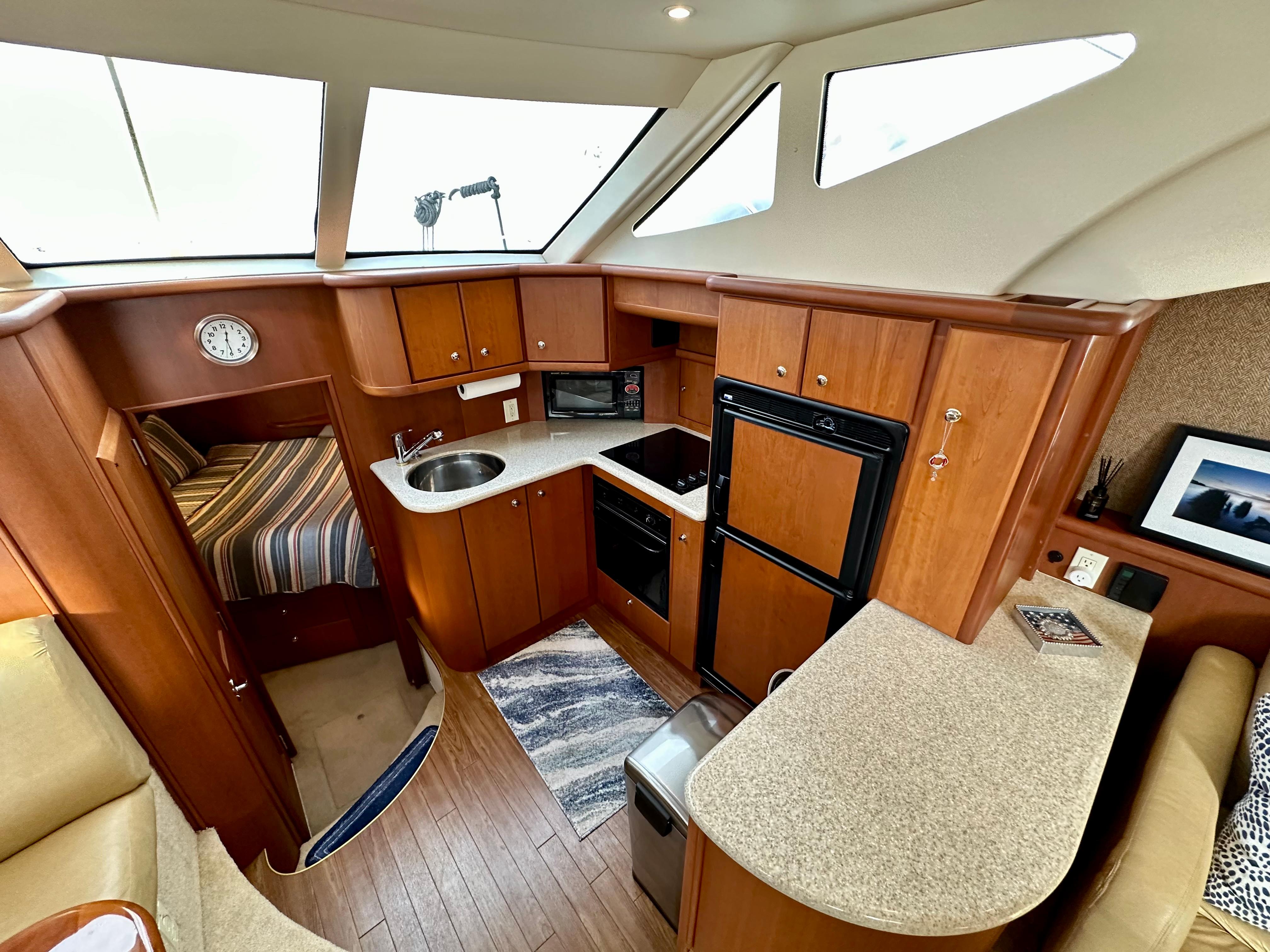 Newport RI Yacht Brokerage