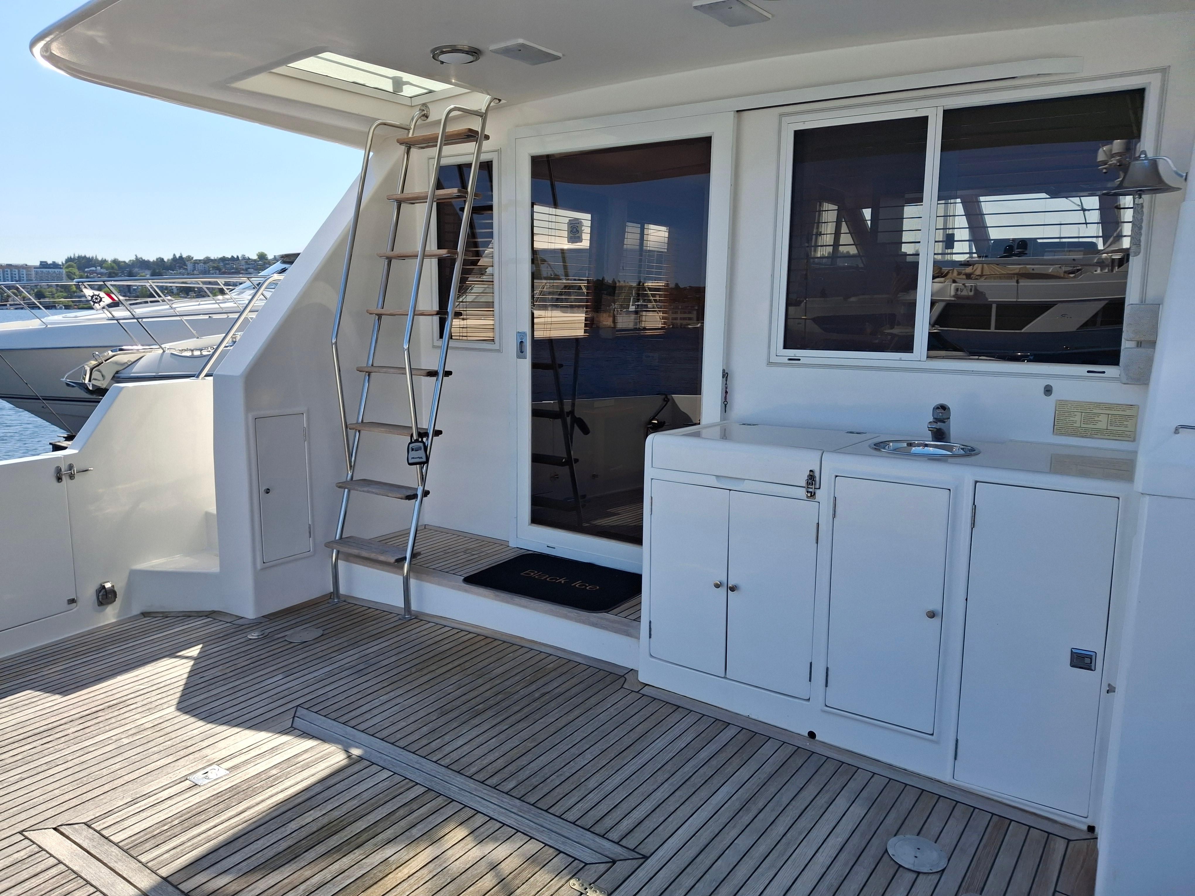 1998 Ocean Alexander 548 Pilothouse #TBRG54914LLC inventory image at Sun Country Yachts, South Lake Union (Seattle) 1998 Ocean Alexander 548 Pilothouse #TBRG54914LLC inventory image at Sun Country Yachts, South Lake Union (Seattle)