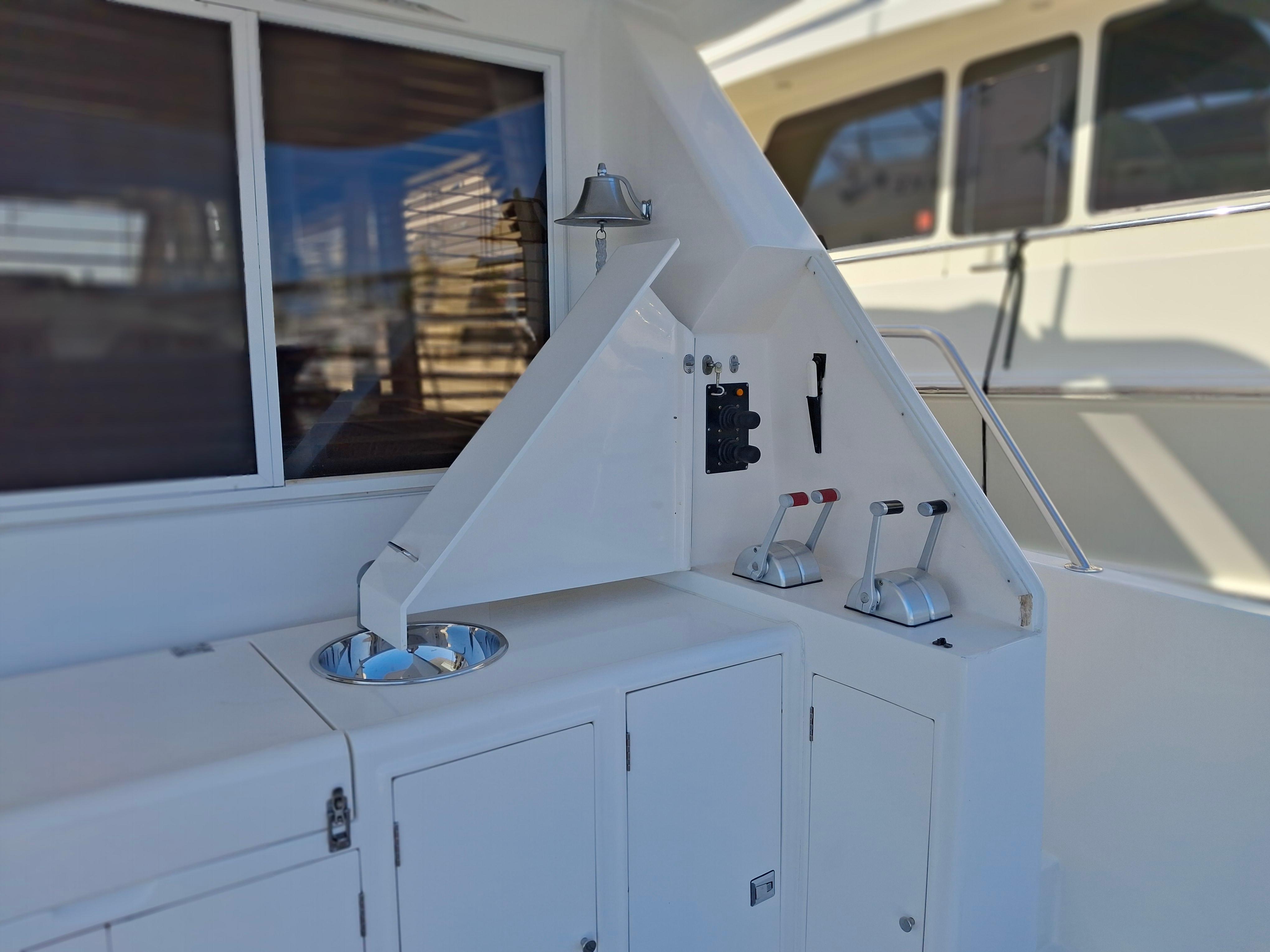 1998 Ocean Alexander 548 Pilothouse #TBRG54914LLC inventory image at Sun Country Yachts, South Lake Union (Seattle) 1998 Ocean Alexander 548 Pilothouse #TBRG54914LLC inventory image at Sun Country Yachts, South Lake Union (Seattle)