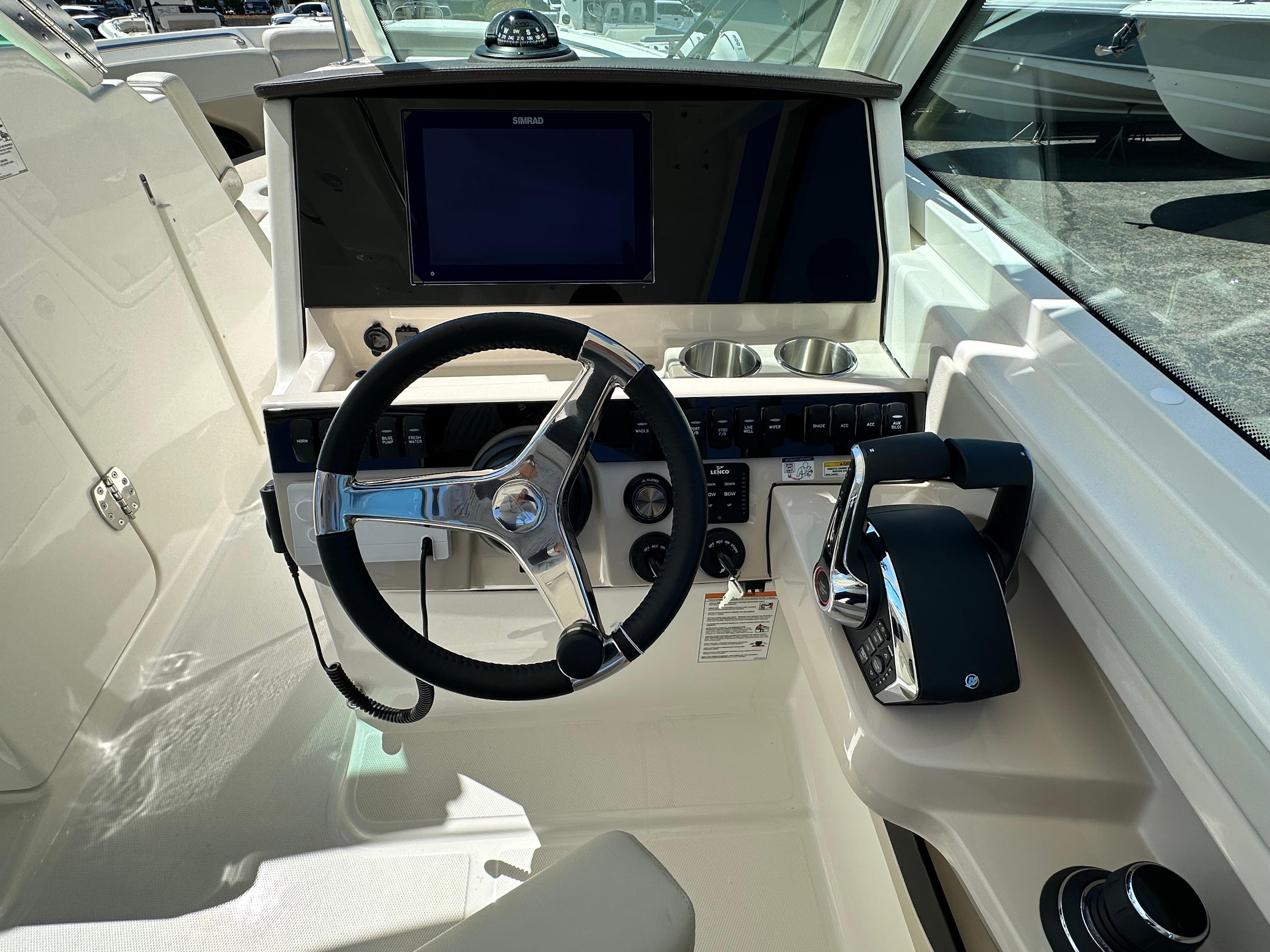 2024 Boston Whaler 280 Vantage #TBJM0407LLC inventory image at Sun Country Marine Group, Newport Beach