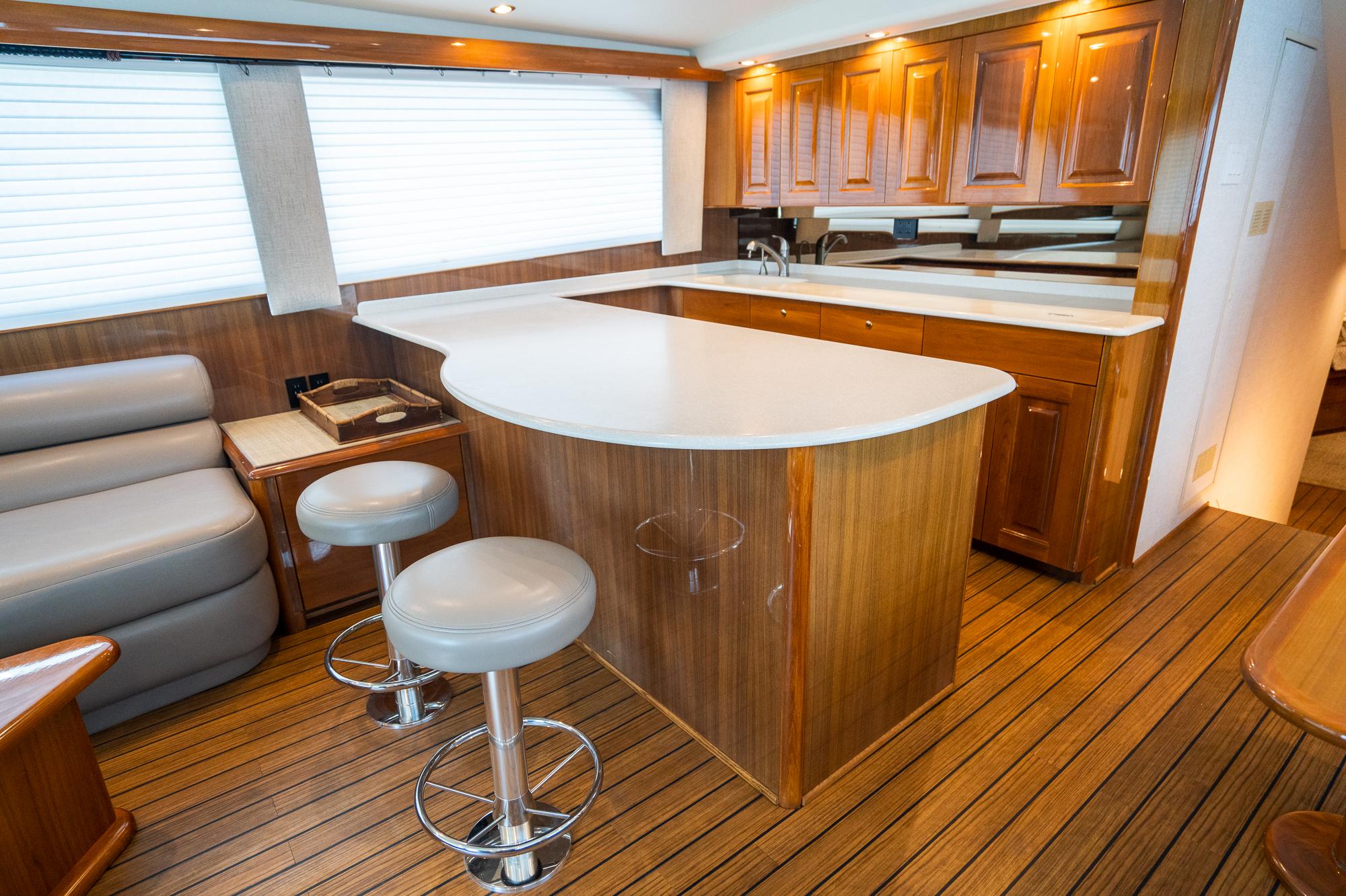 61′ Viking 2005 Yacht for Sale