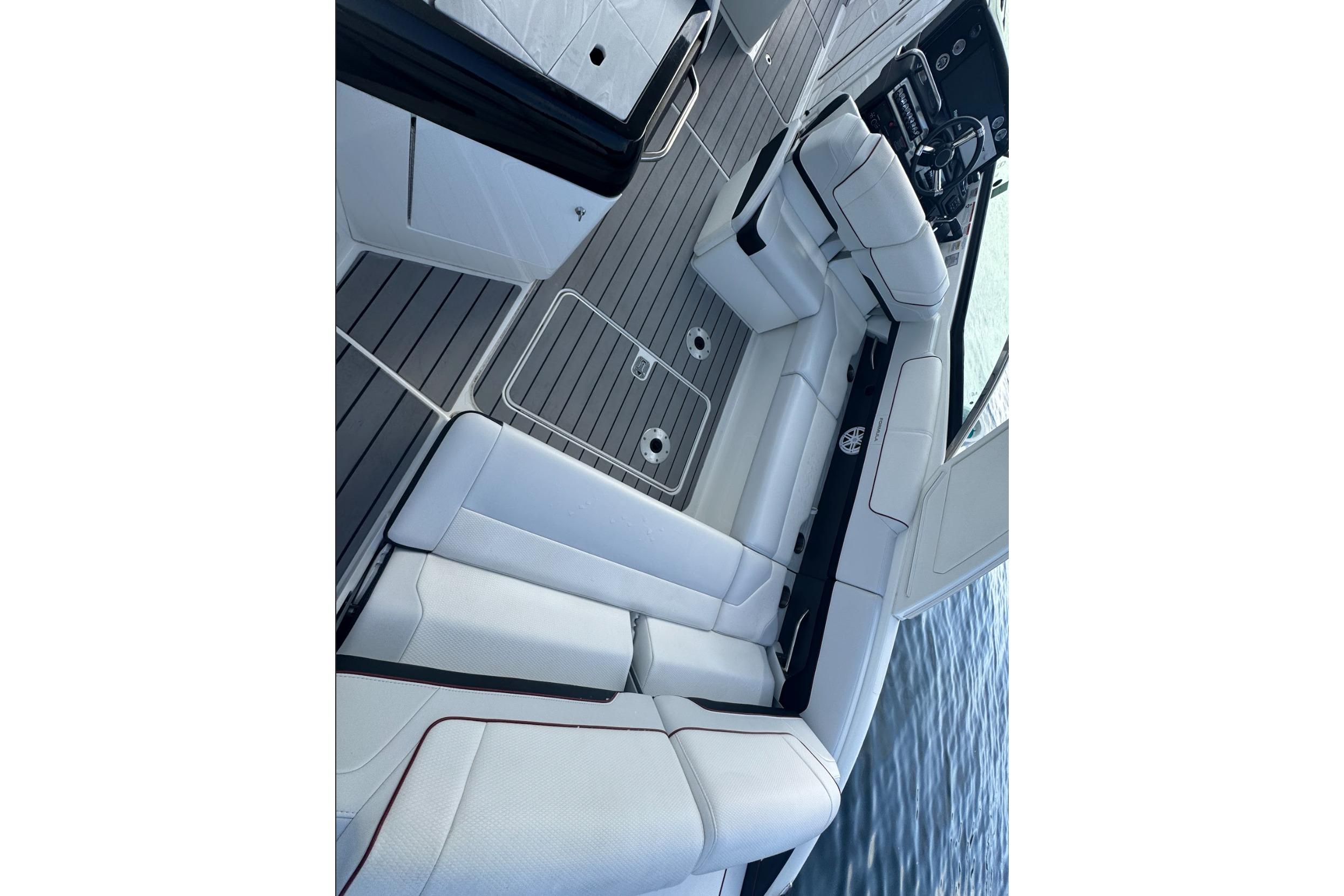 Boat image 17