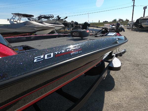 2020 Triton boat for sale, model of the boat is 20 TRX Patriot Elite & Image # 17 of 25