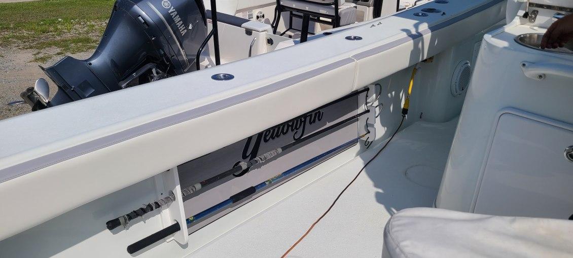 2014-yellowfin-42-power-9722473-20250417184458630-1_XLARGE