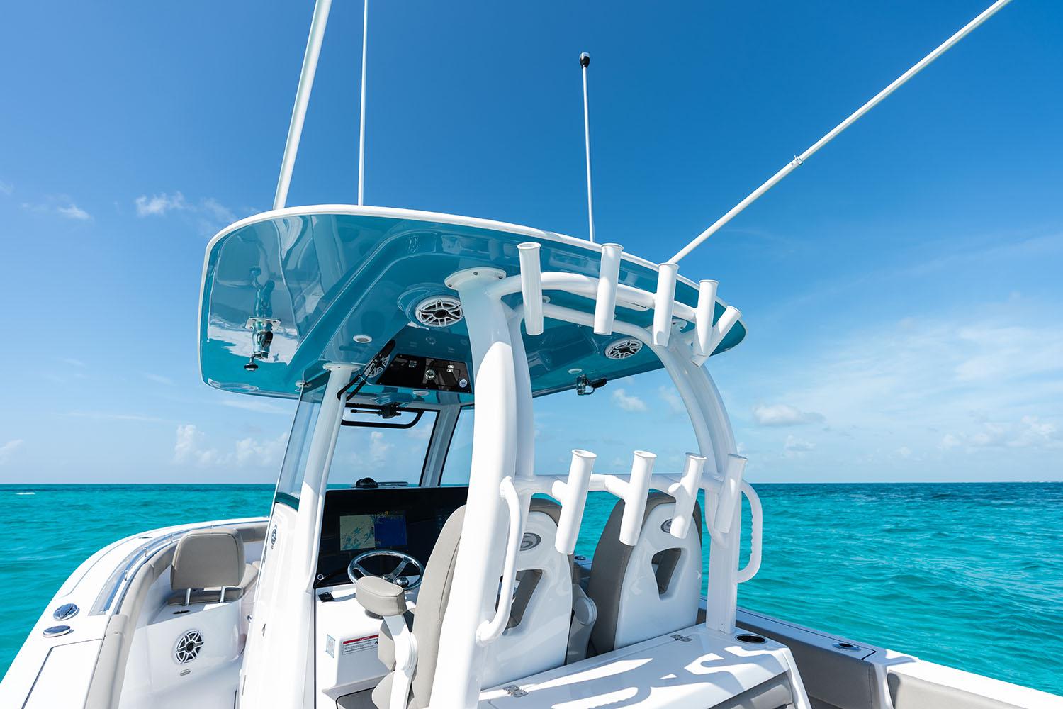 2026 Sportsman Open 302 Center Console-9