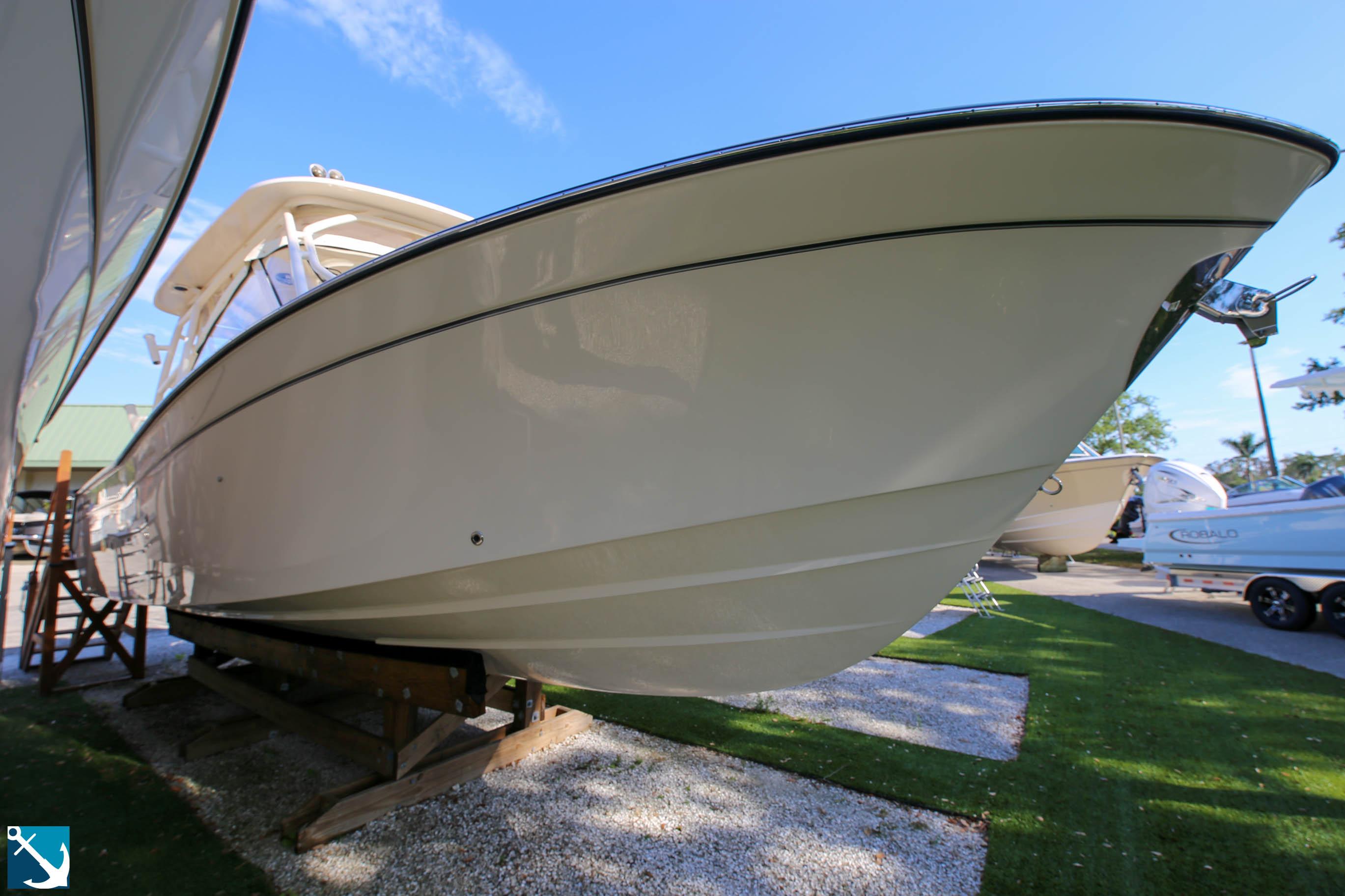Grady-White Freedom 307 2023