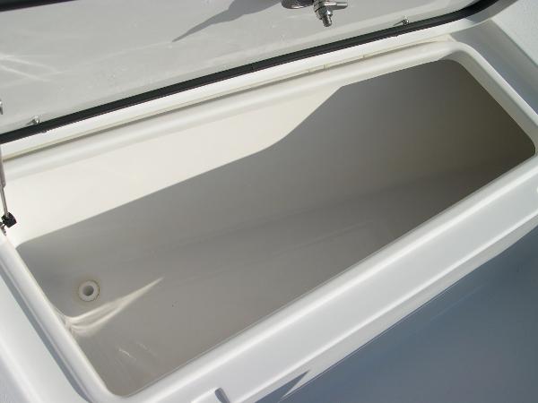 27 Gamefish Photo 13
