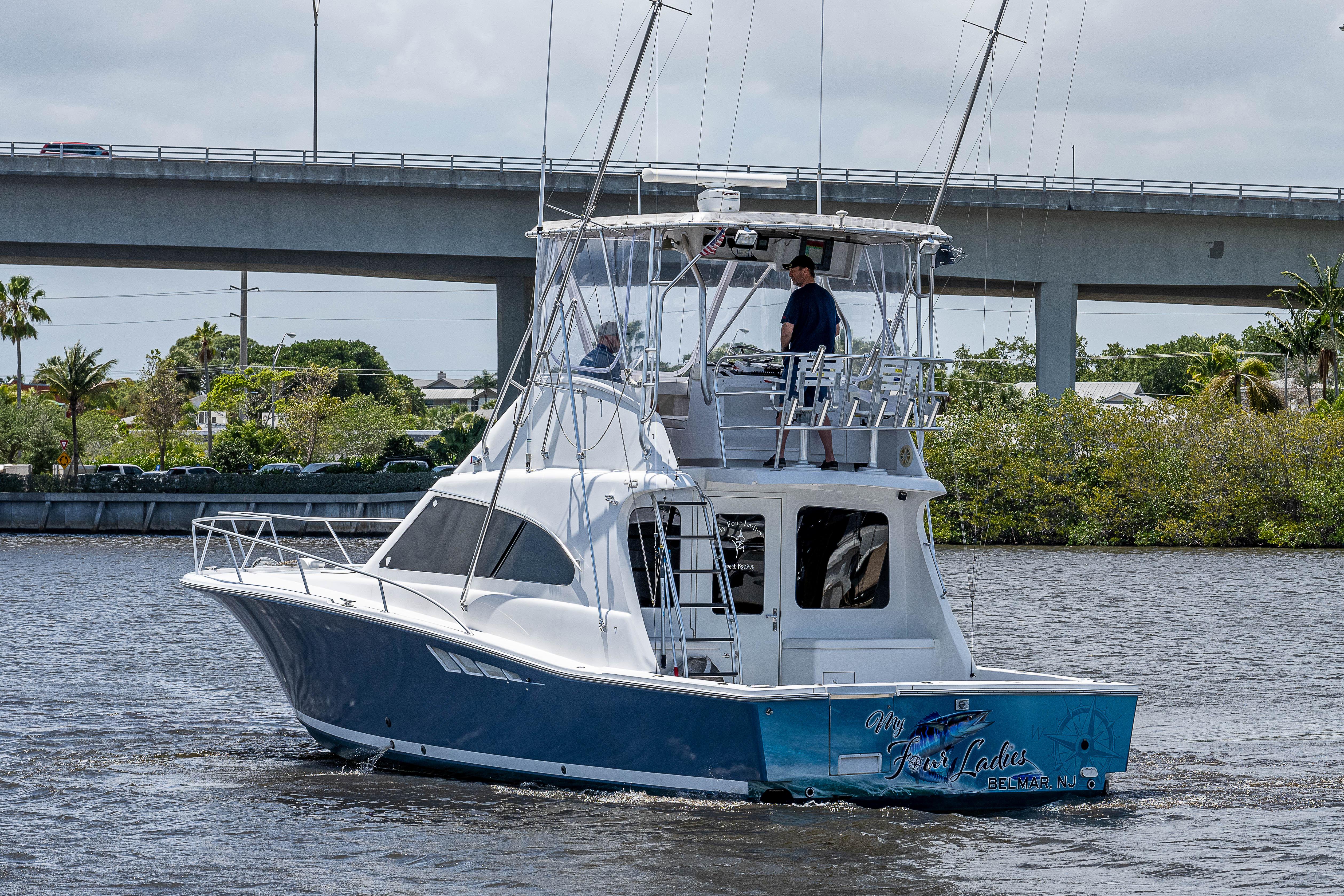 Luhrs 40- My Four Ladies - Profile