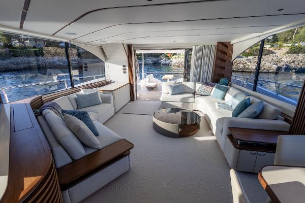 Princess Motor Yacht Sales - Used Princess Y80