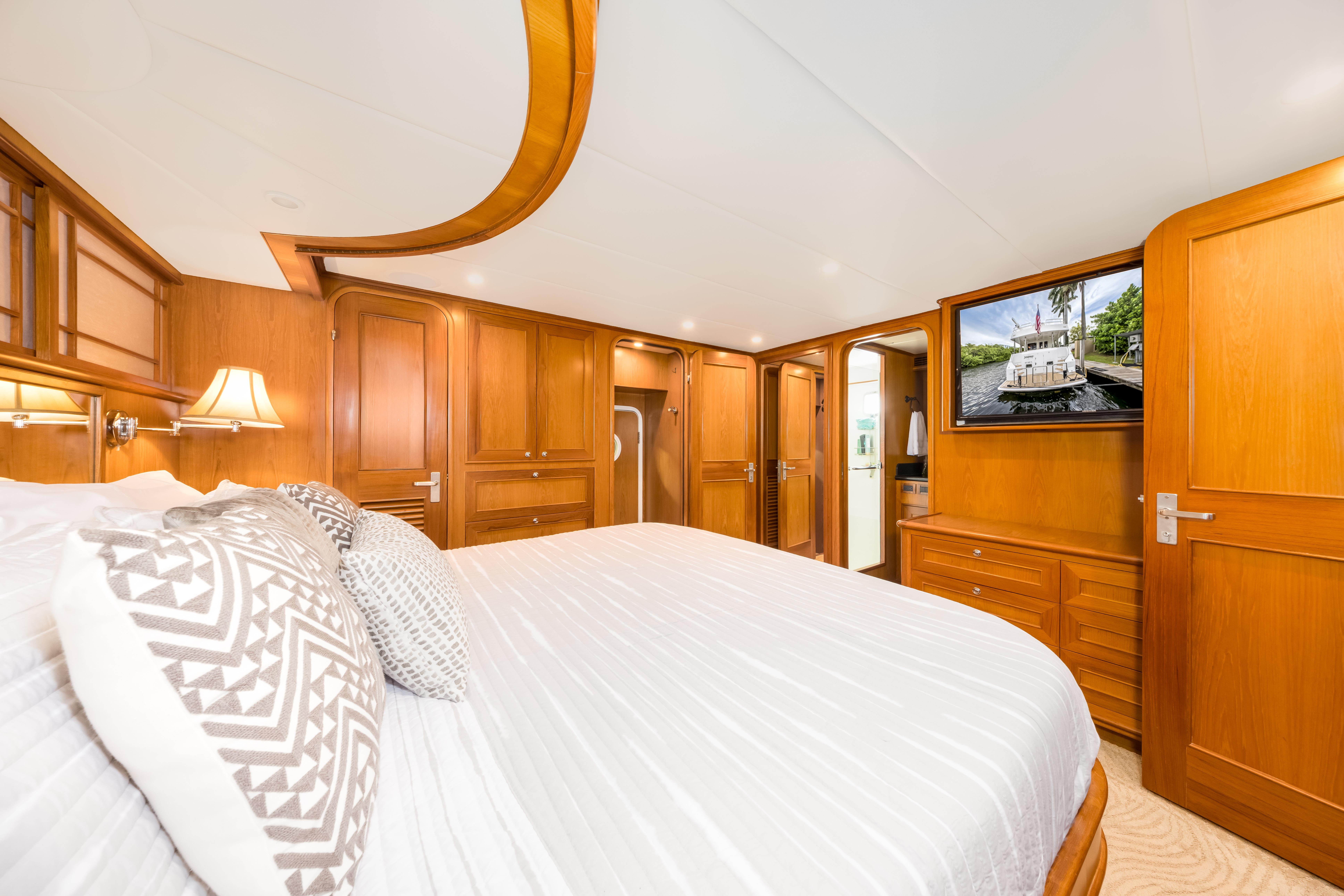 2008 Outer Reef Yachts 65 